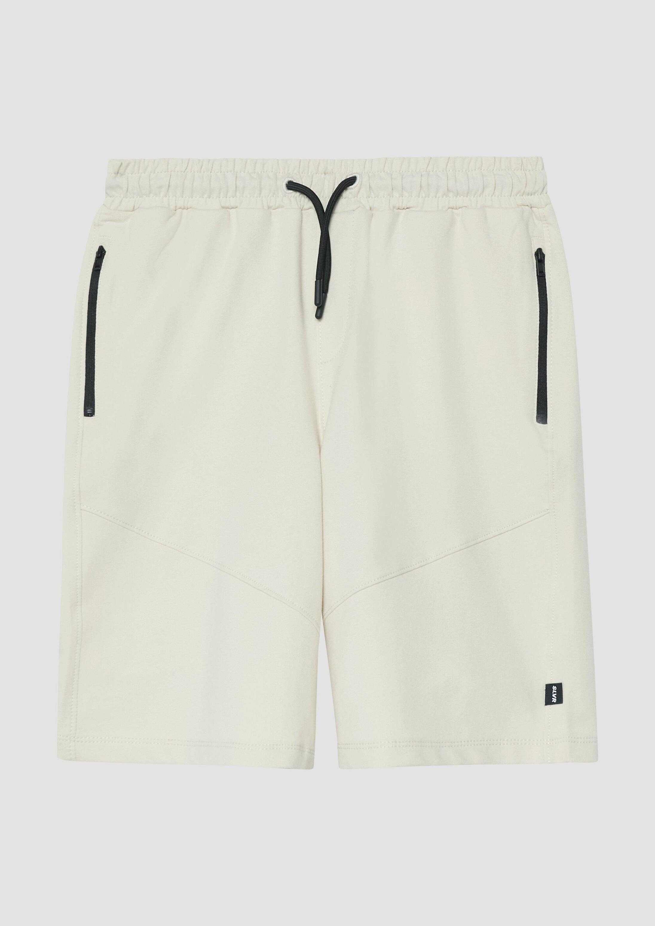 s.Oliver Shorts Leggings Leichte Sweat-Bermuda im Loose Fit mit Teilungsnähten