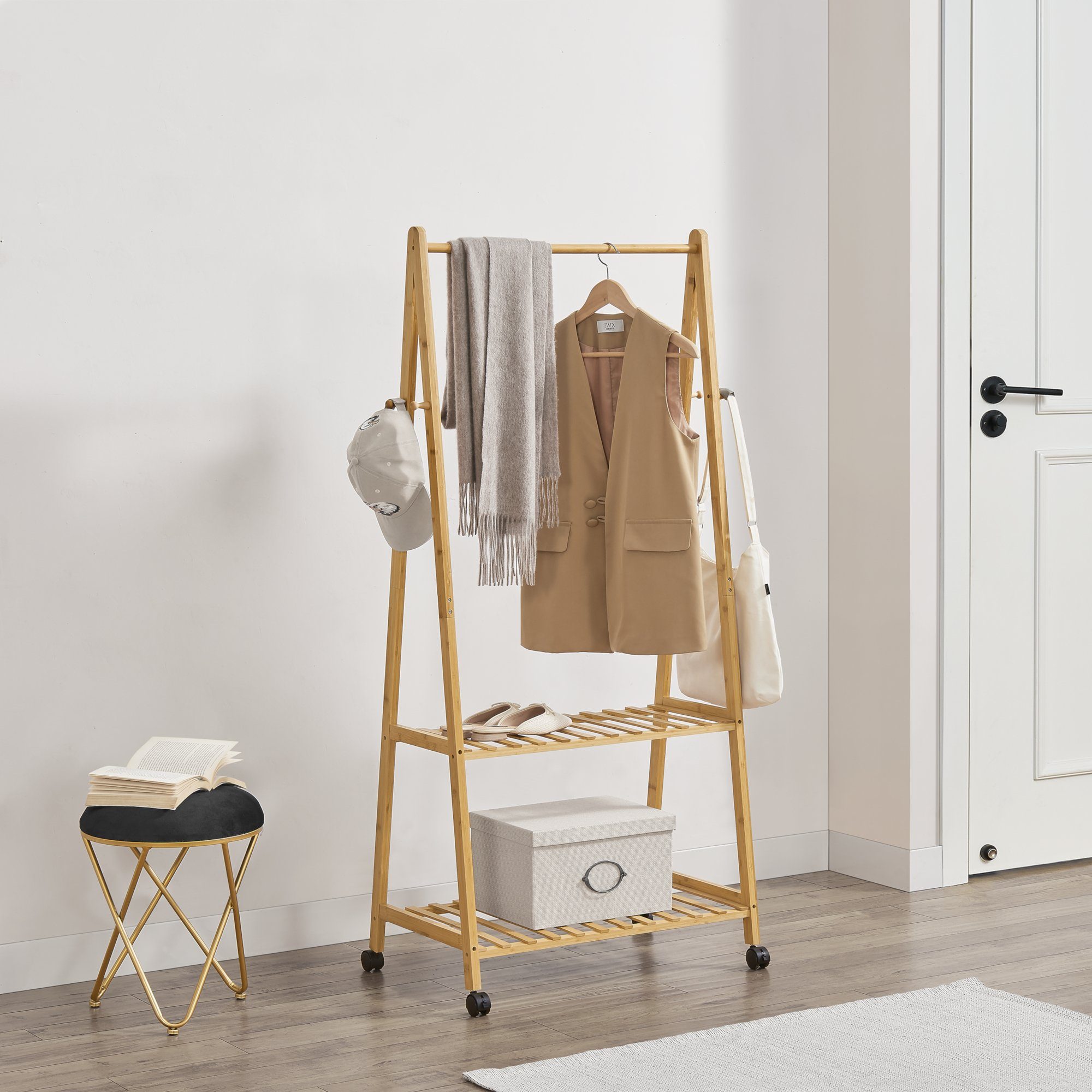 en.casa Garderobenständer, »Ullensvang« Rollgarderobe Kleiderständer  rollbar Bambus 70 x 43 x 152 cm online kaufen | OTTO