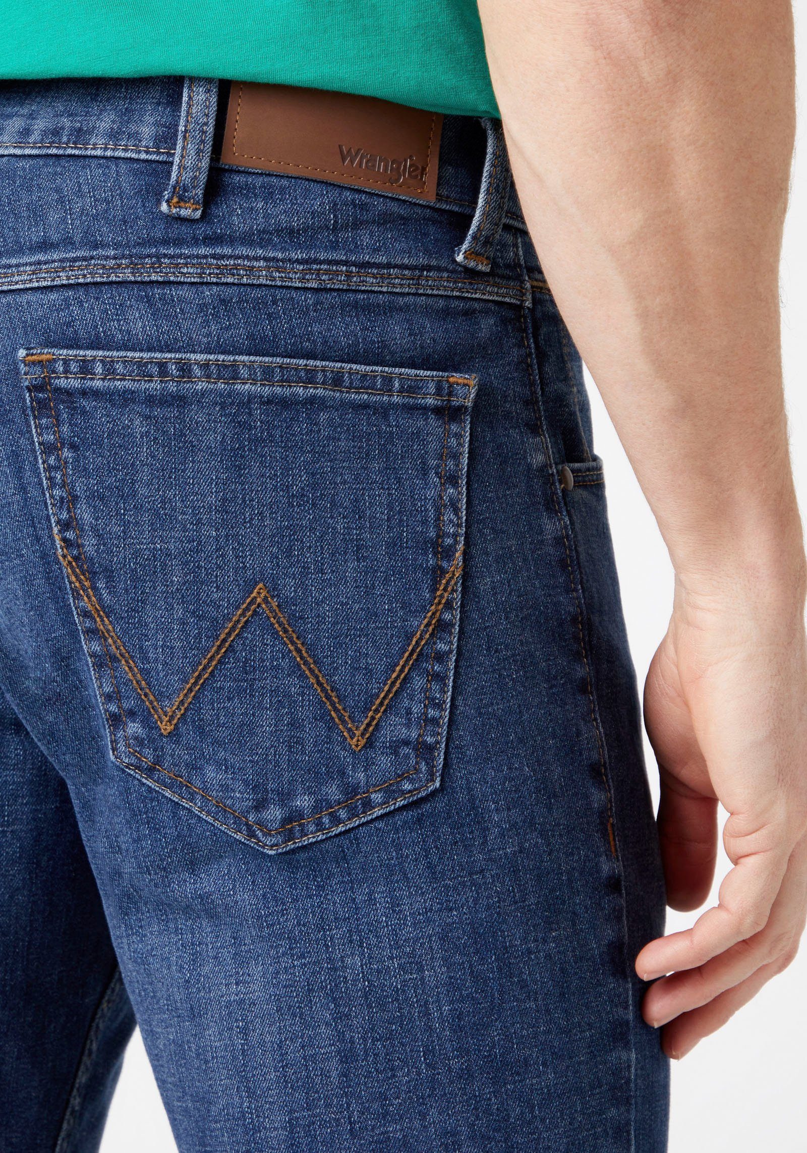 Regular Authentic Wrangler dark-stone Regular-fit-Jeans