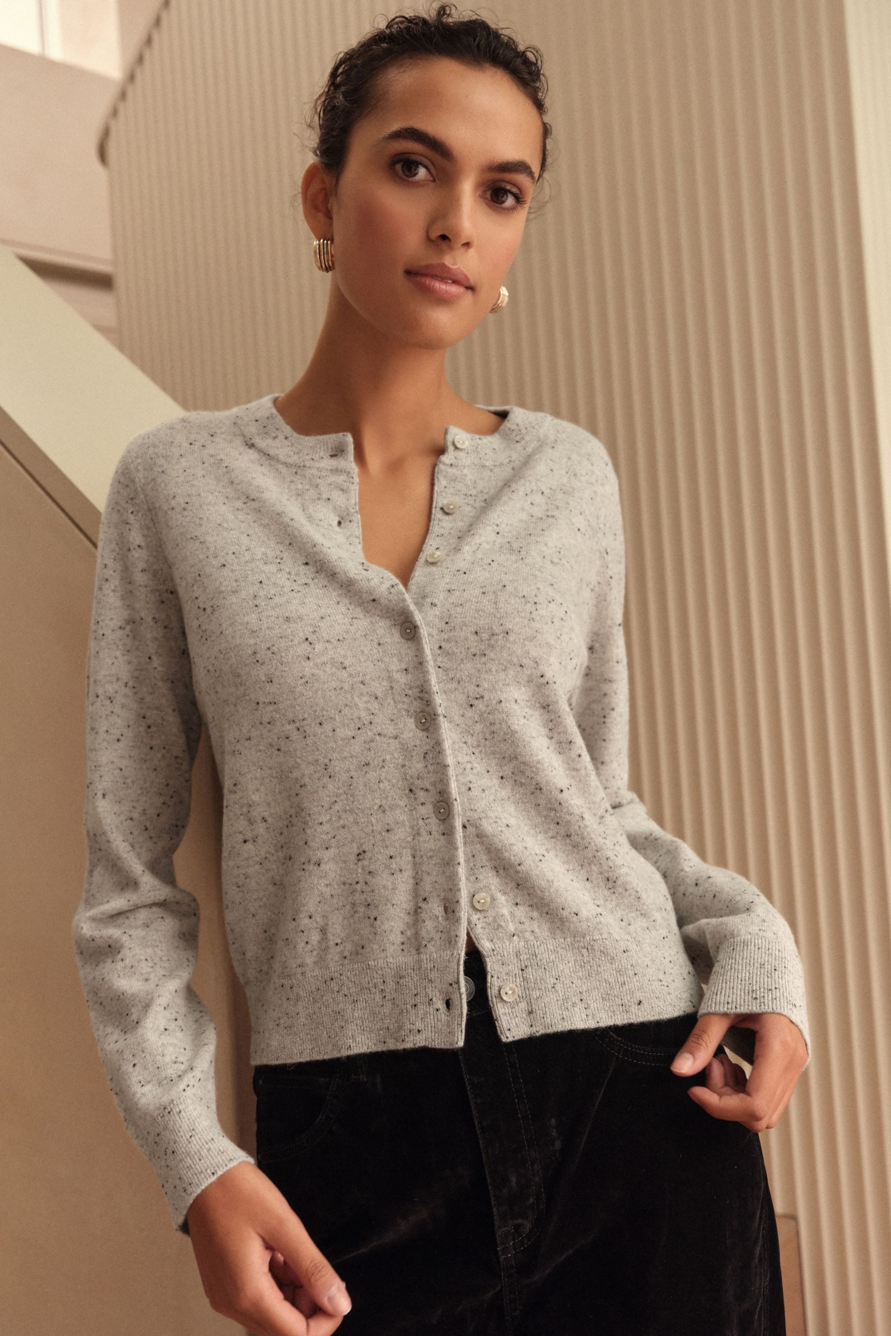 Next Strickjacke Langärmelige Strickjacke aus 100 % Kaschmir (1-tlg)