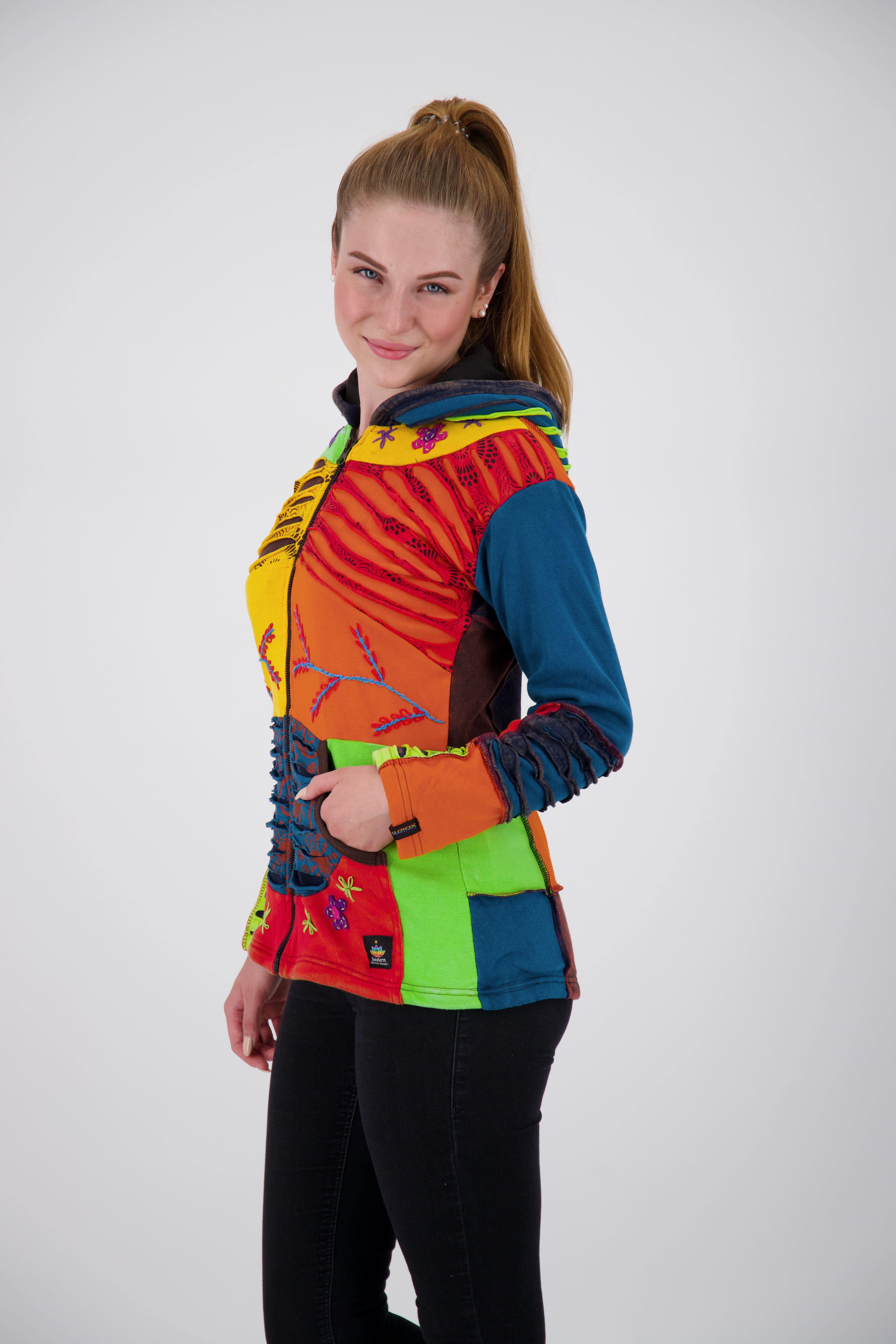 großen Multicolor CS Kapuzenfleecejacke FLOWER WOMEN ankerglut Größen in Auch #nepalliebe POWER ANKERGLUT erhältlich