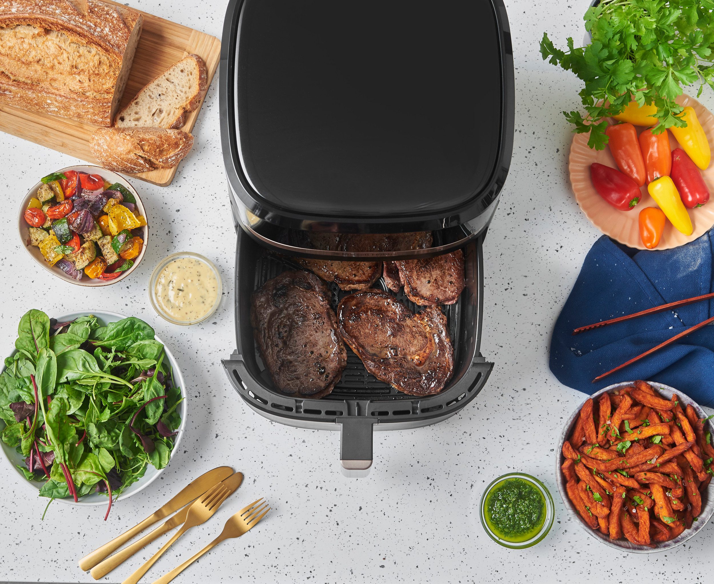 RUSSELL HOBBS Heißluftfritteuse 27630-56 SatisFry 8,3L, 1800 W, Airfryer–wenig oder kein Öl erforderlich, 9 Programme, 8,3 L – Bild 5 von 5