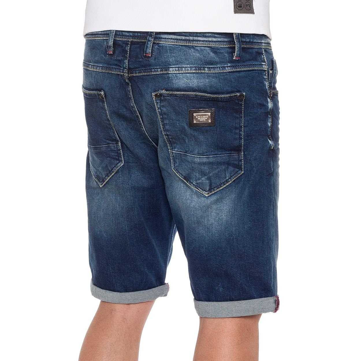 Jeansshorts im Five-Pocket-Style Cipo & CK176 Baxx