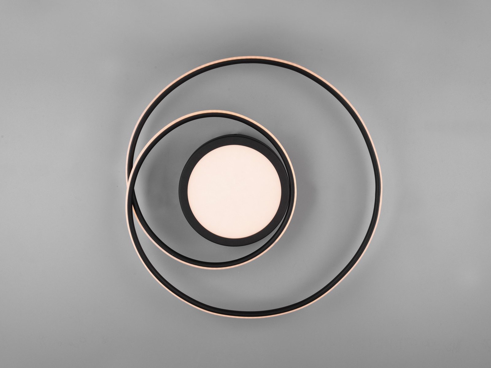 TRIO Leuchten LED Deckenleuchte, Dimmfunktion, LED fest integriert, Stufenlos dimmbar über Fernbedienung, Warmweiß, Neutralweiß, Tageslichtweiß, Große flache Tageslicht-Lampe für Decke, geschwungen aus Metall, Ø60cm