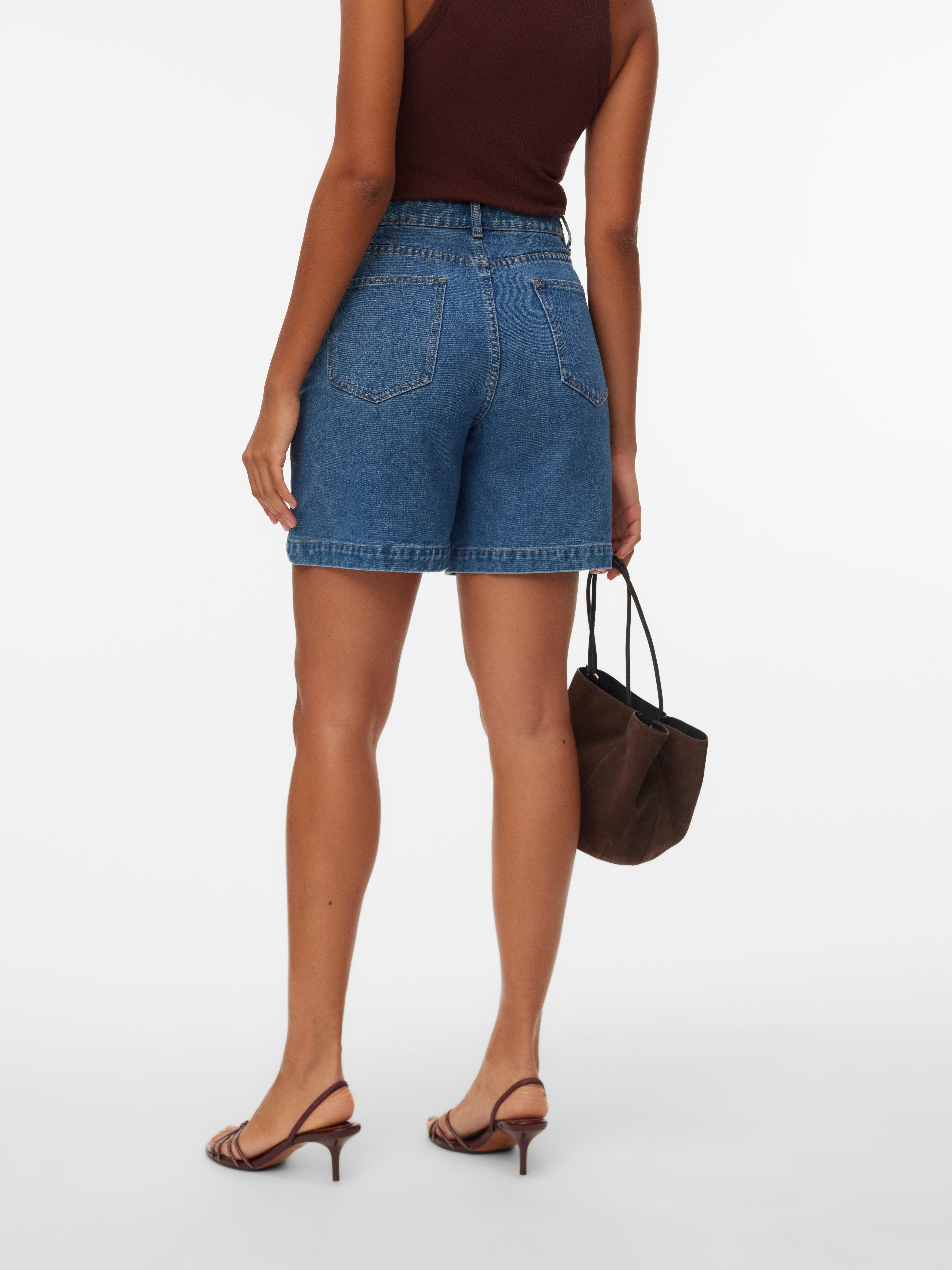 Vero Moda Jeansshorts VMKATHY HR BERMUDA SHORTS SI357 Baumwollmischung, regular fit