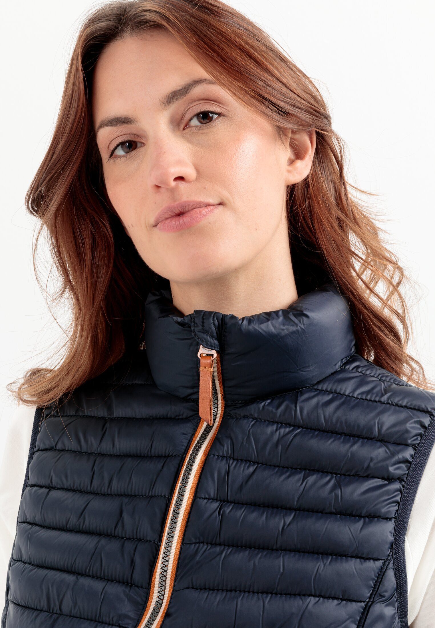 camel active Steppweste Steppweste aus recyceltem Material ärmellos mit Stehkragen