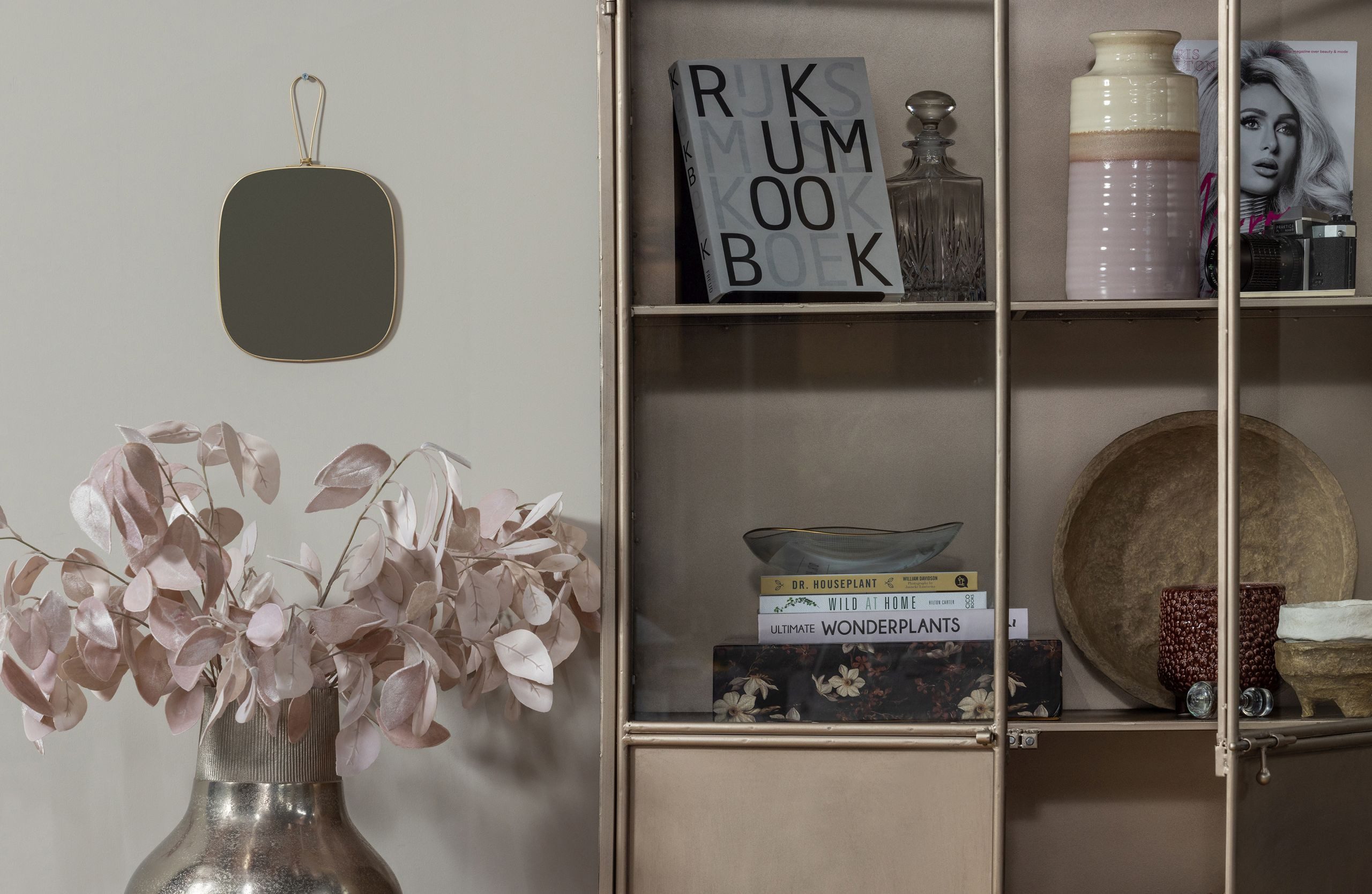 BePureHome Vitrine Vitrine Industrial Vintage Astoria Metall Glas Champagner