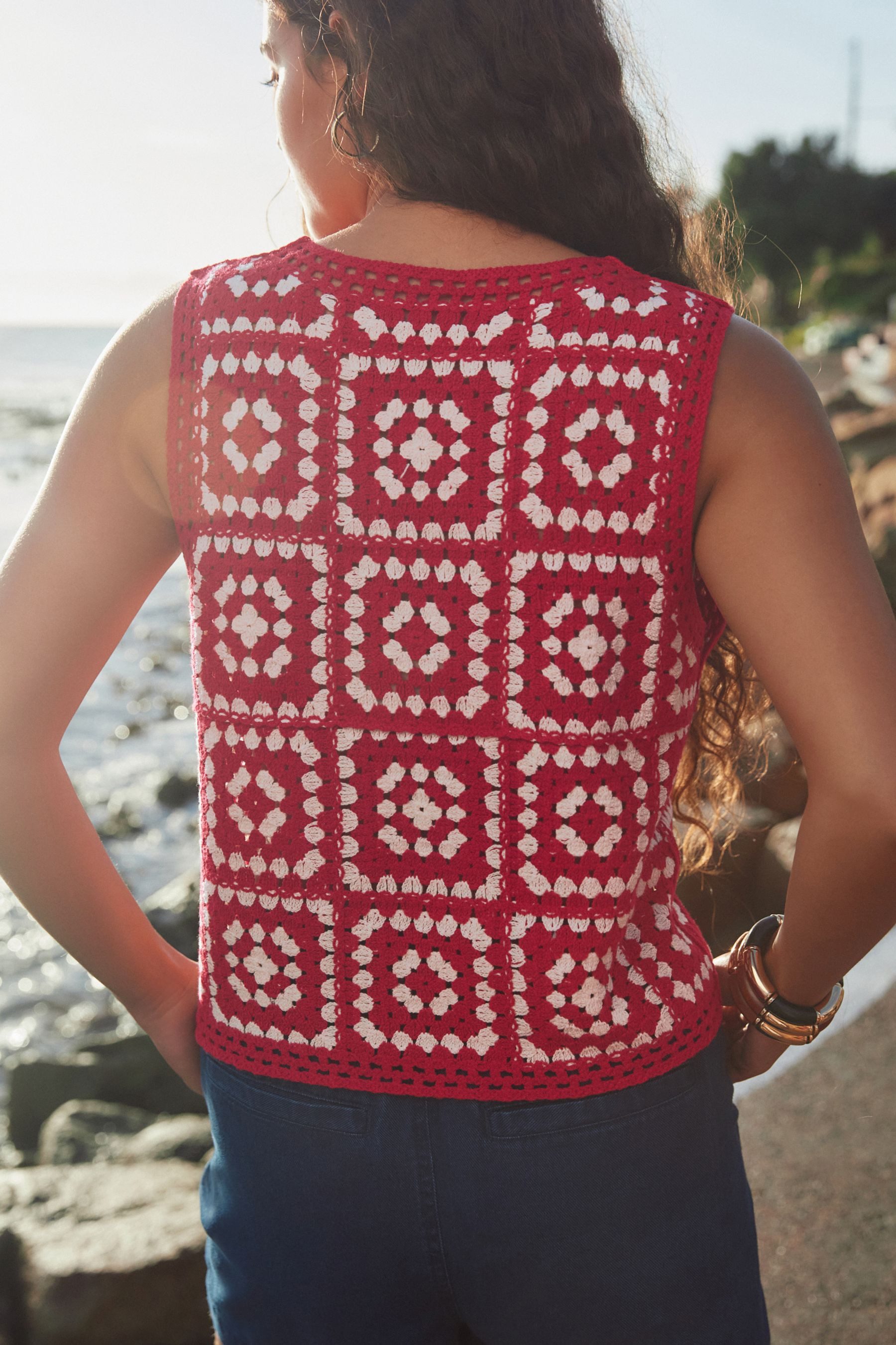 Next Trägertop Tanktop mit Häkeldesign und Aufnäher (1-tlg) günstig online kaufen