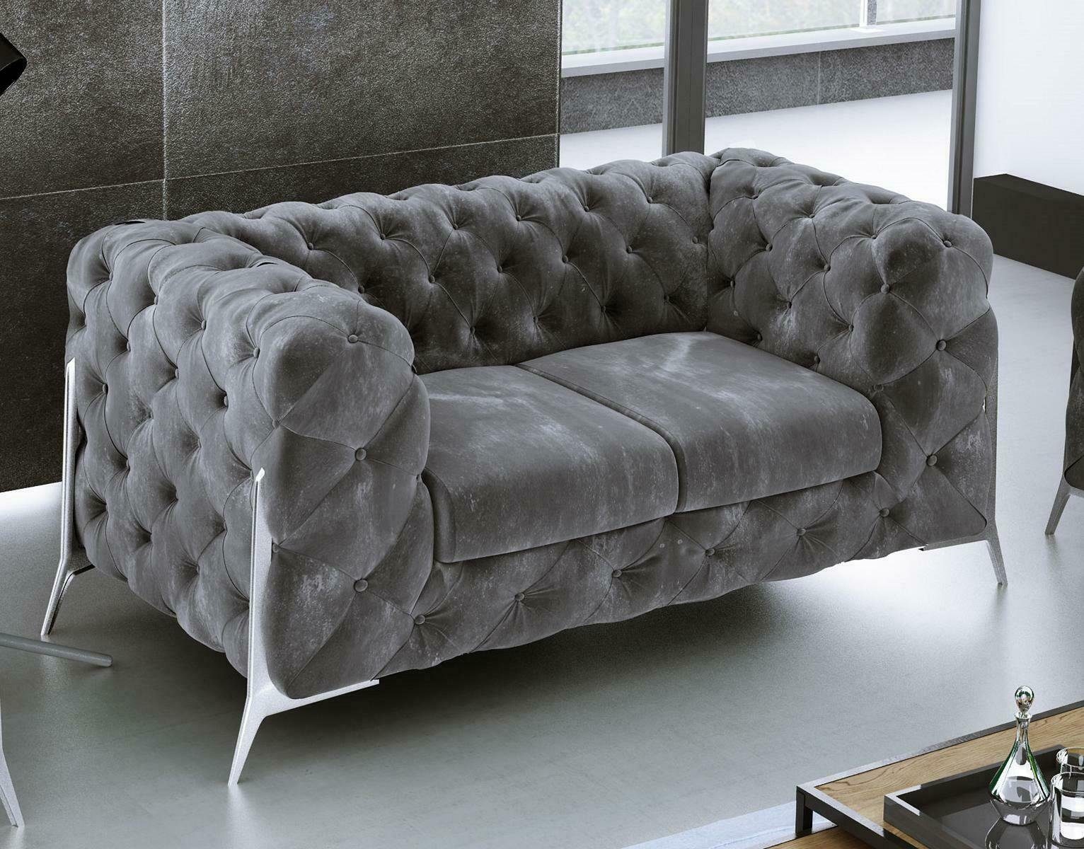 JVmoebel Sofa Grüße Chesterfield Couch 2 Sitzer Polster Sitz Textil Stoff Sofa, Made in Europe Grau | Alle Sofas