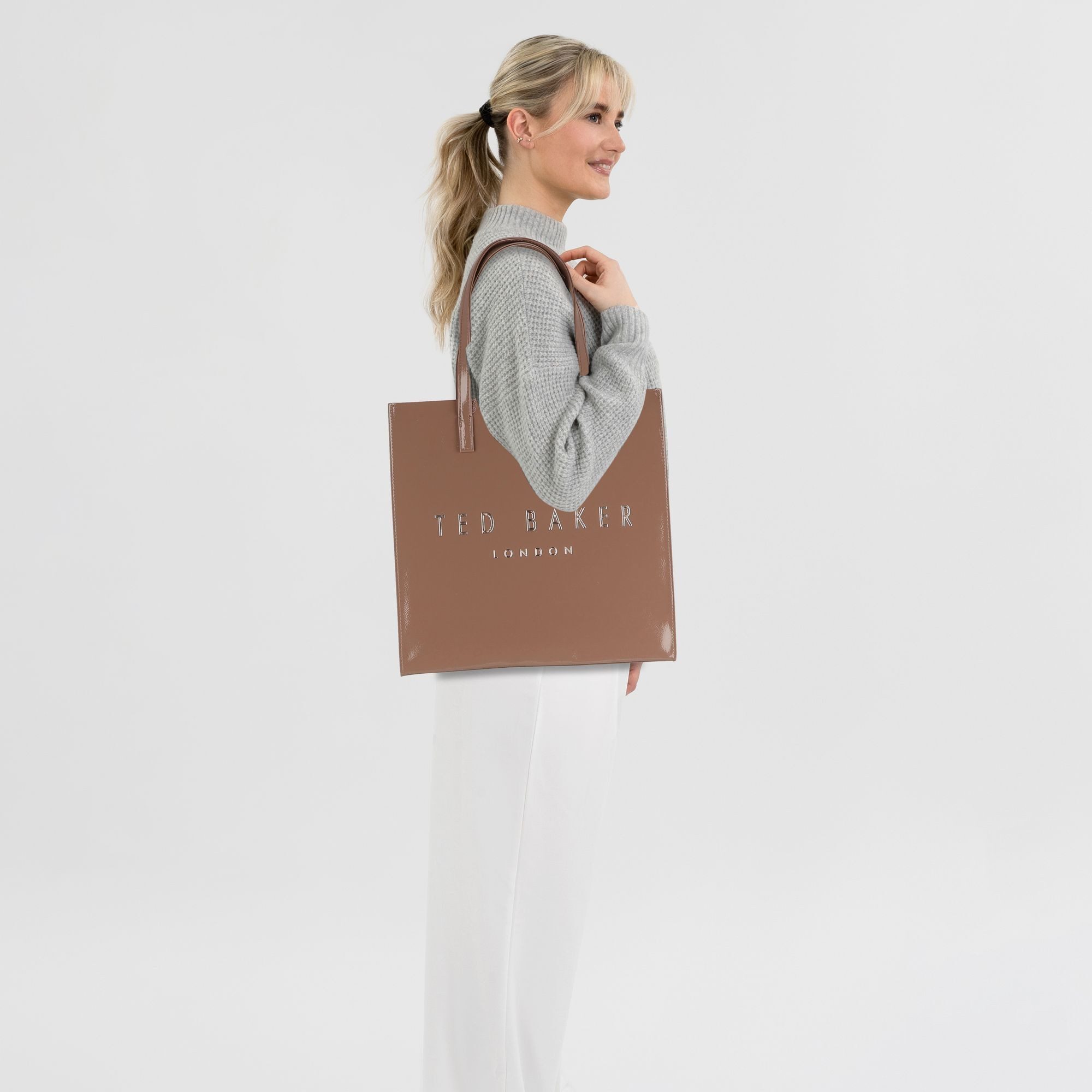 Ted Baker Schultertasche, Polyurethan günstig online kaufen