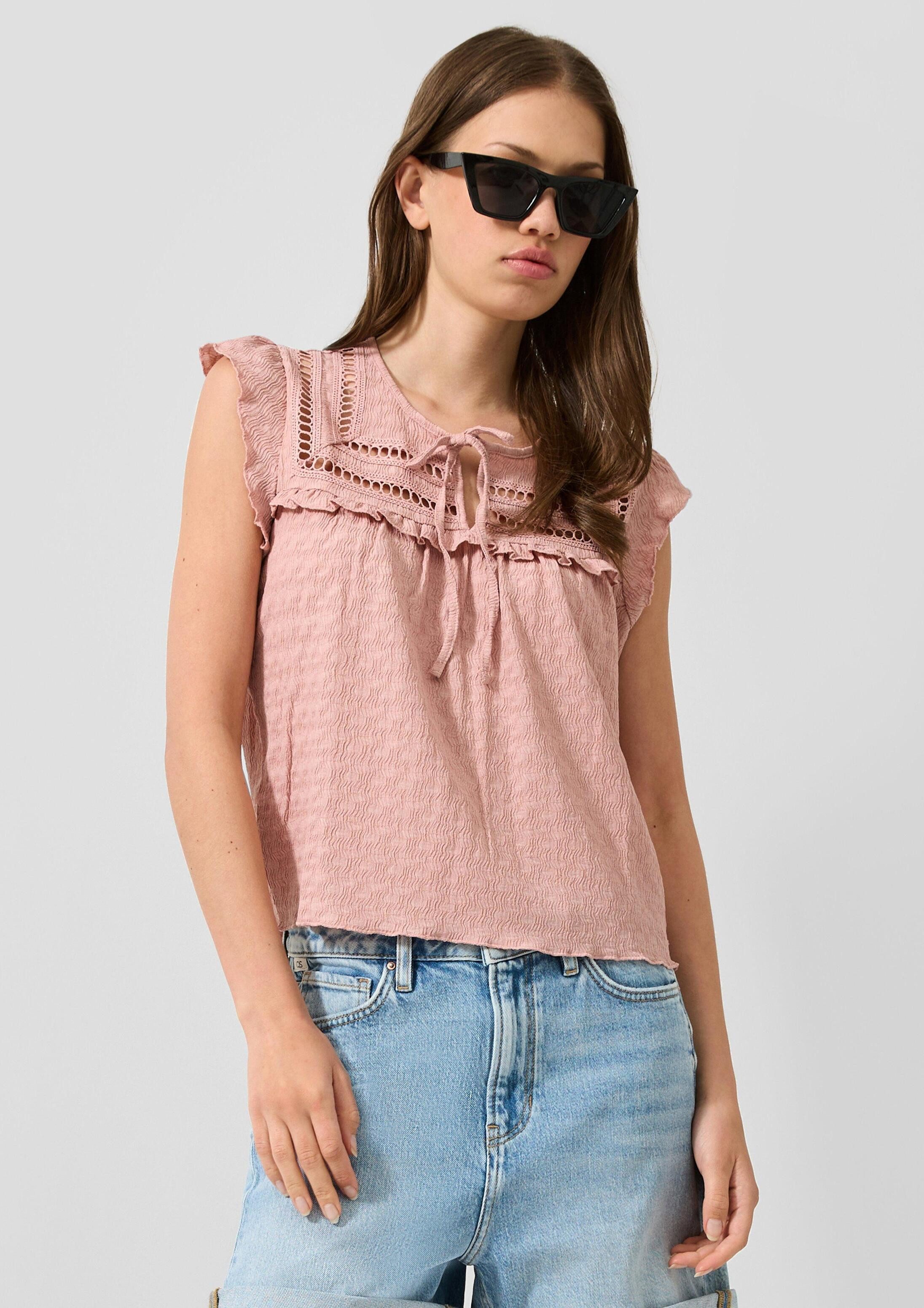 QS Kurzarmshirt T-Shirt Strukturierts Blusenshirt mit Spitzeneinsätzen