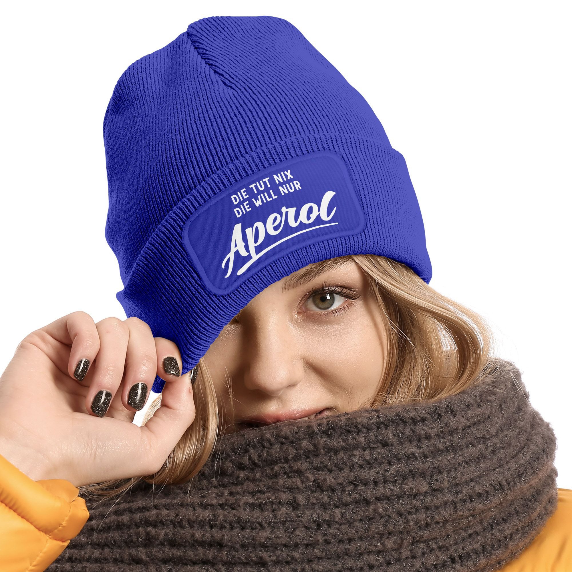 MoonWorks Strickmütze Damen Beanie mit Patch Strickmütze mit Spruch Lieblingsgetränk Party