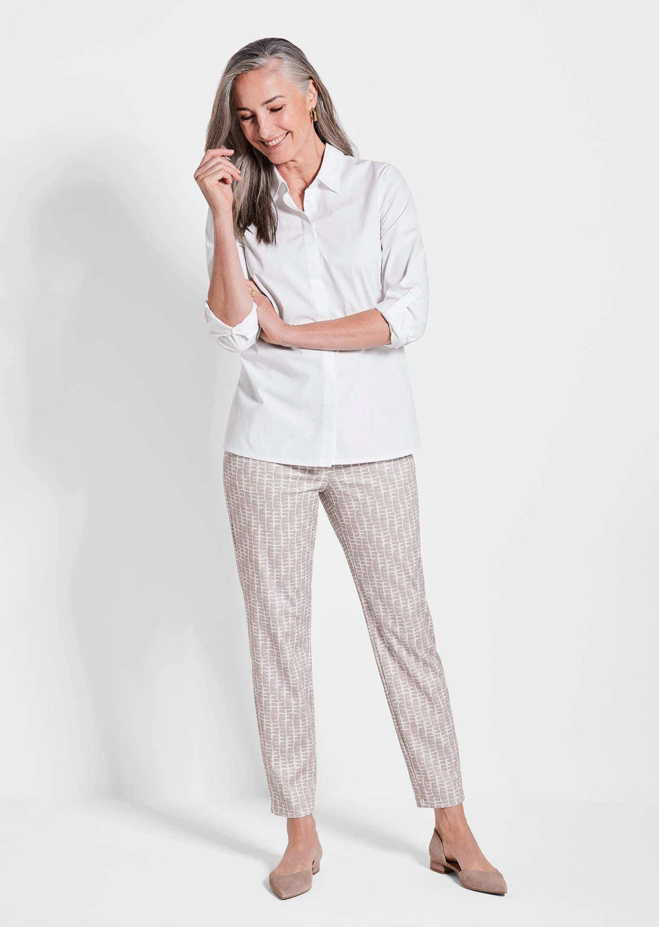 GOLDNER Hemdbluse Weiße Damenbluse im längeren Schnitt Länger geschnittene günstig online kaufen