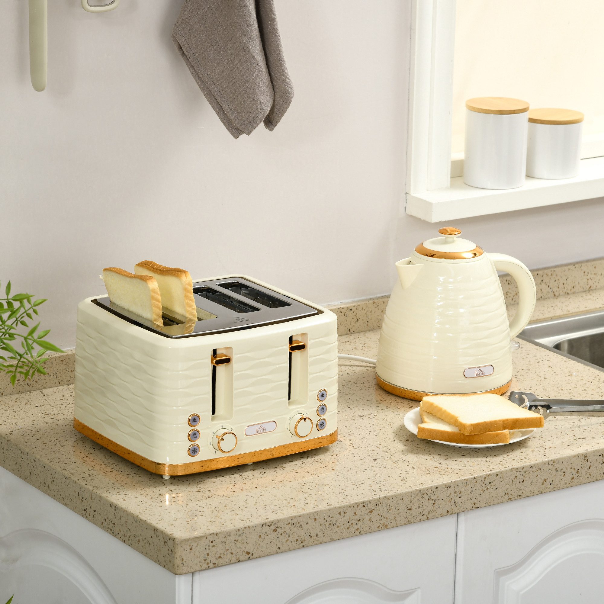 HOMCOM Toaster Wasserkocher Frühstück-Set: 1,7L, 4 Scheiben, 7 Bräunungsstufen, 4 Schlitze, für 4 Scheiben, 2200 W, Auftau-, Aufwärm- und Krümelschublade, Otter-Thermostat, Beige