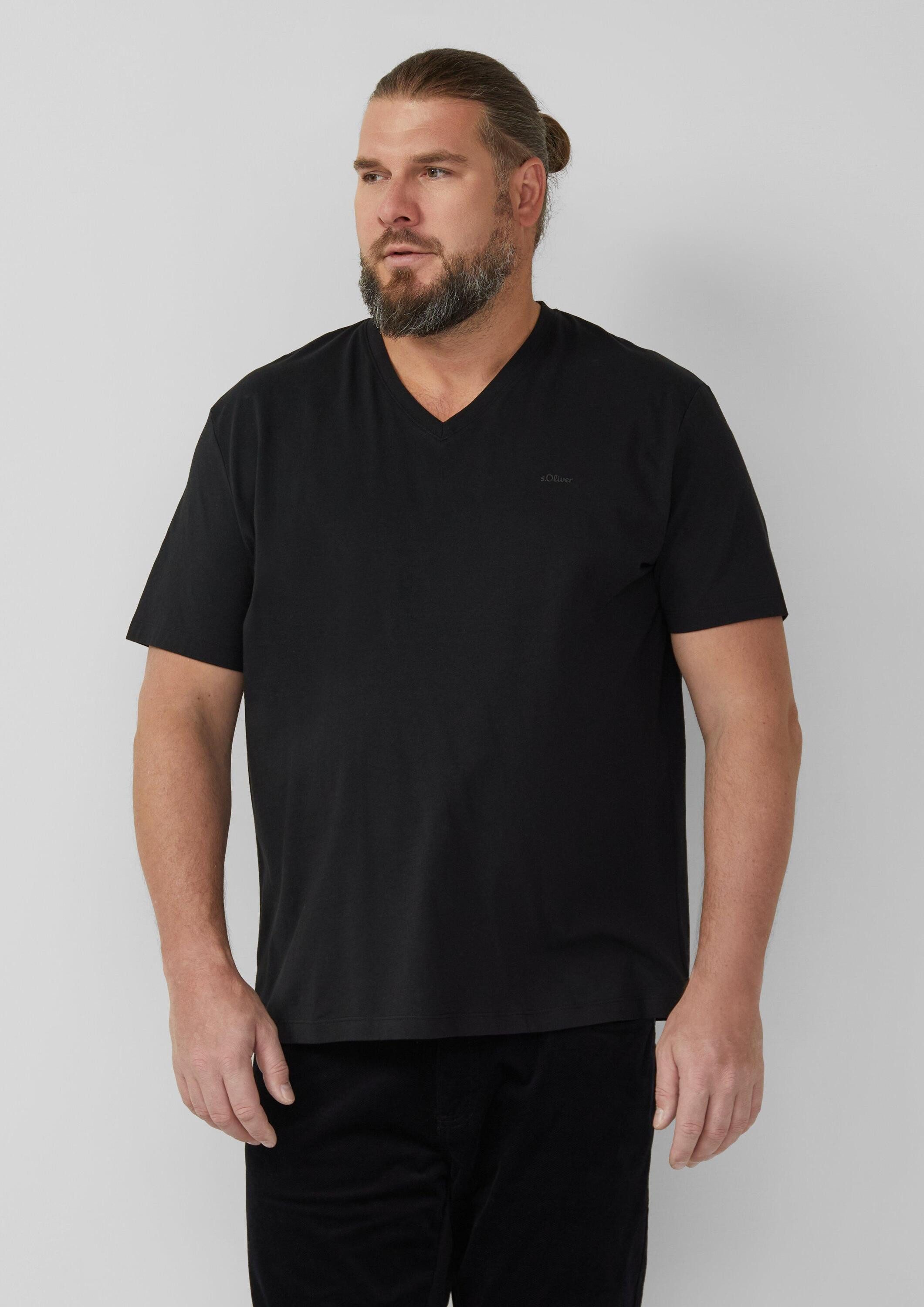 s.Oliver Kurzarmshirt T-Shirt Baumwoll-T-Shirt mit V-Ausschnitt und Logopri günstig online kaufen