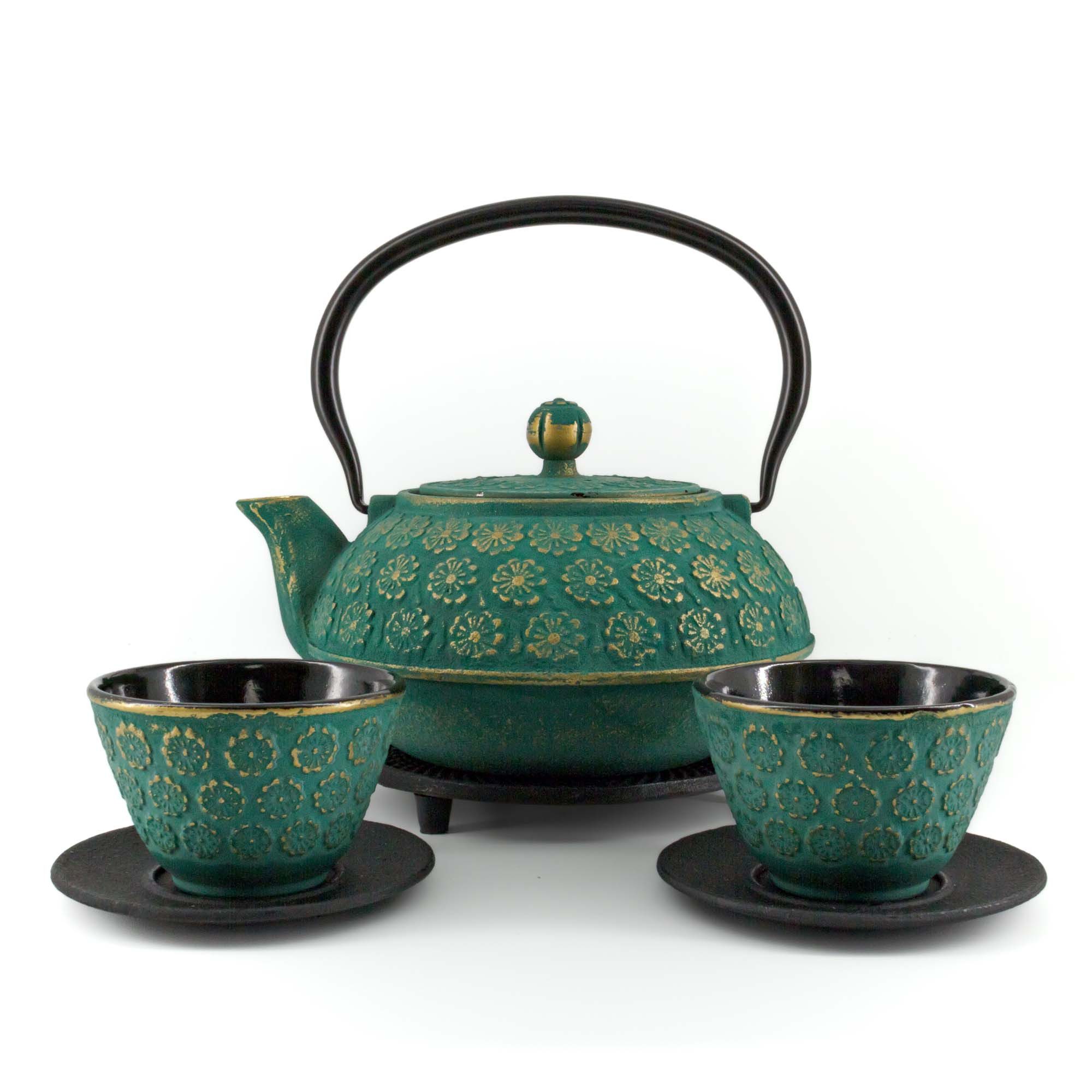 teayumi Teekanne SAKURA Tetsubin Komplett-Set Gusseisenkanne 900 ml Grüngold, 900 l, (Komplett-Set, 8-teilig), mit herausnehmbaren Edelstahlsieb, mit Henkel