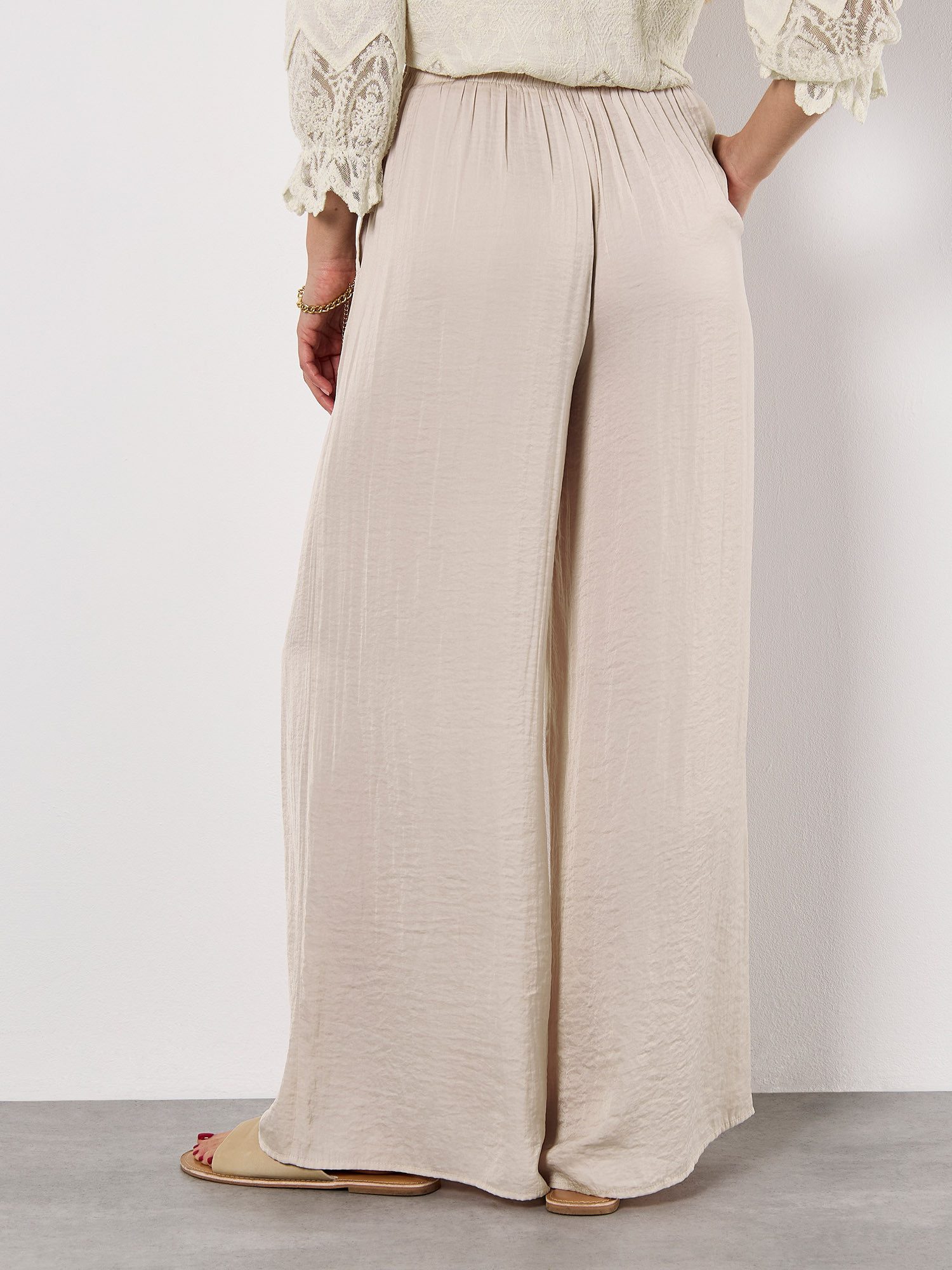 Apricot Palazzohose Weite Hose aus strukturiertem Satin