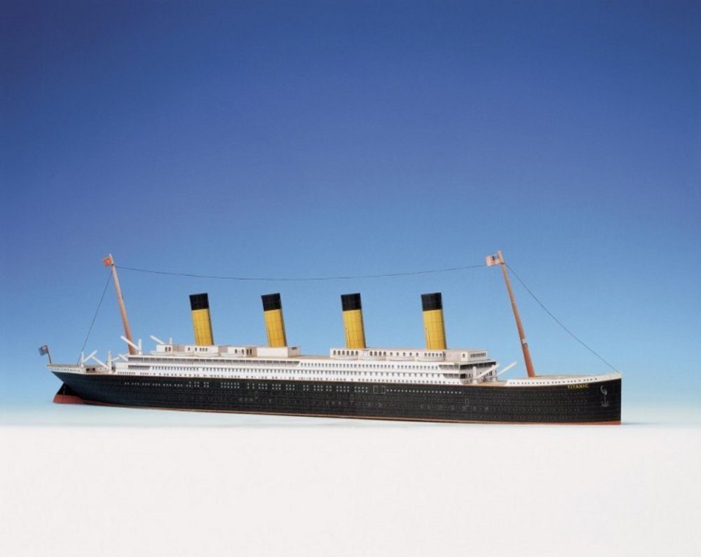 Aue Verlag Modellbausatz Titanic (Junior-Einsteigermodell)