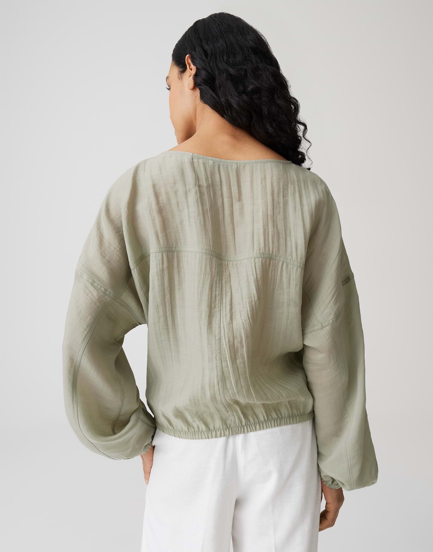 OPUS Shirtbluse Filla mit Tunnelzug am Saum elastisches Gummi am Ärmelsaum, leichte Transparenz, glatter Griff