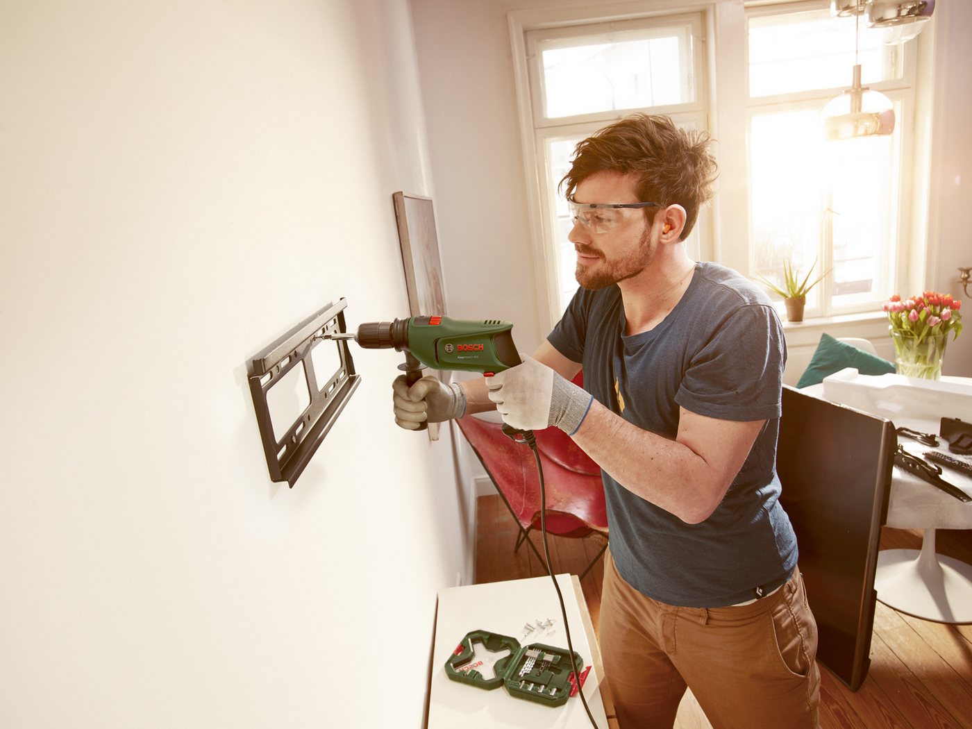 Thumbnail - Bosch Home & Garden Schlagbohrmaschine EasyImpact 600