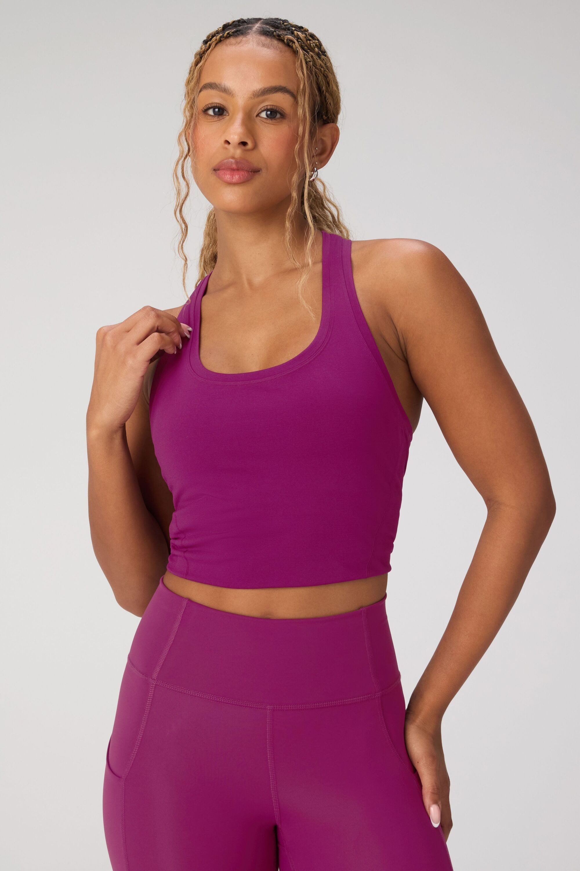 Fabletics Tanktop FEATHER TECH+ RACERBACK TANK aus leichtem Gewebe