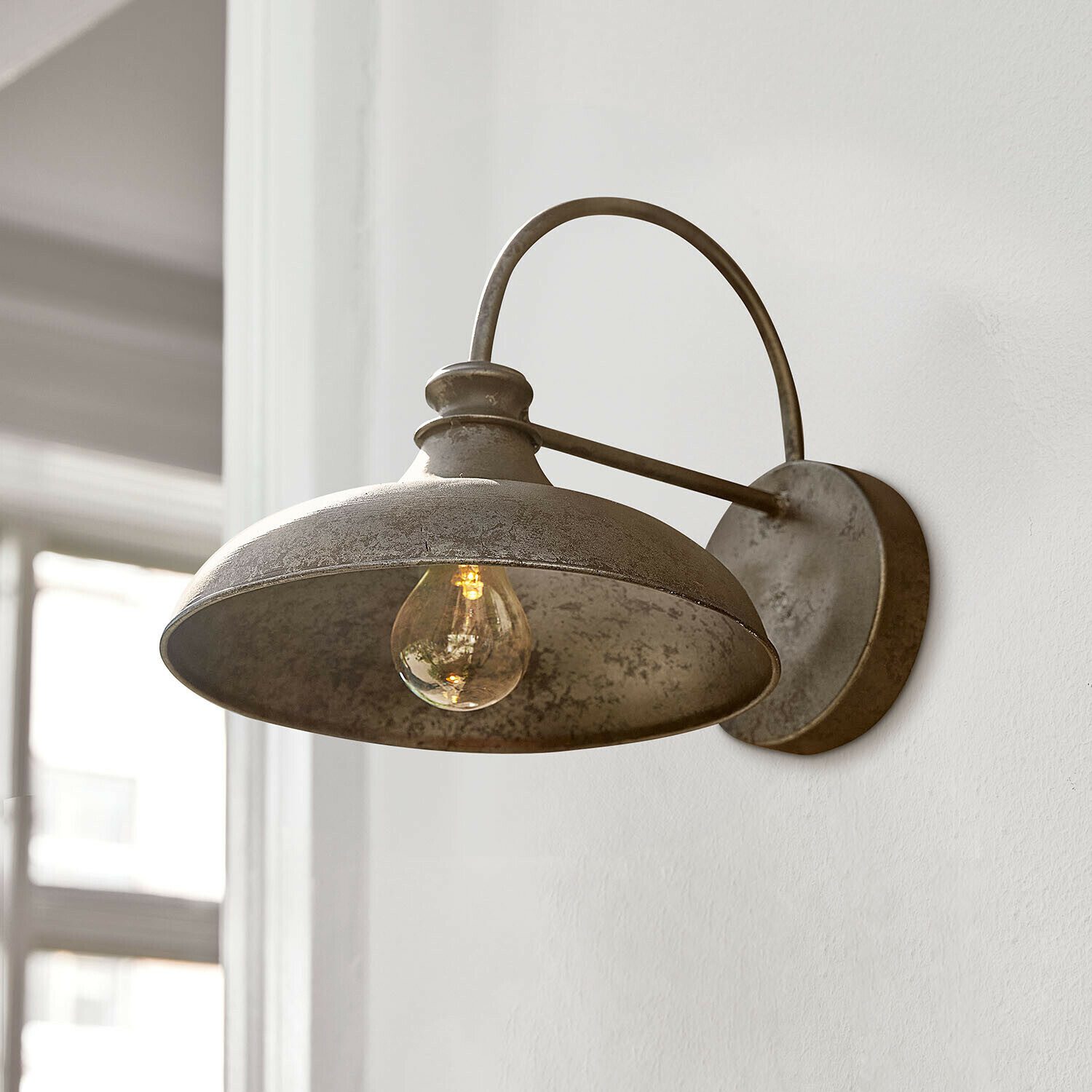 Mirabeau Wandleuchte LED-Wandlampe Chassorin antikbraun