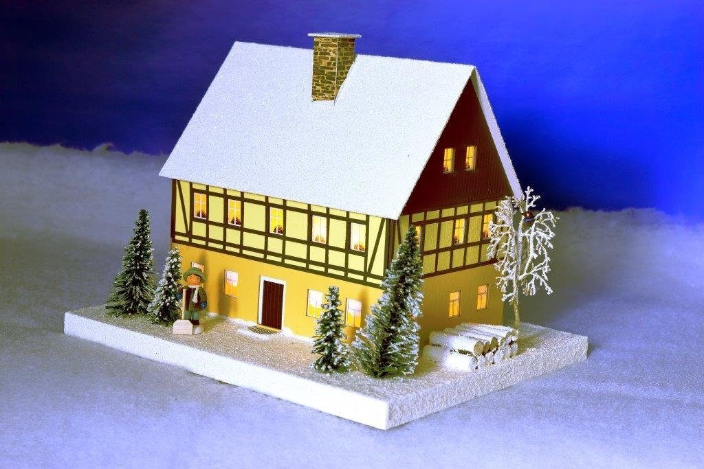 Weihnachtshaus Lichterhaus Fachwerkhaus groß LxBxH ca 29 x 24 x 23 cm NEU