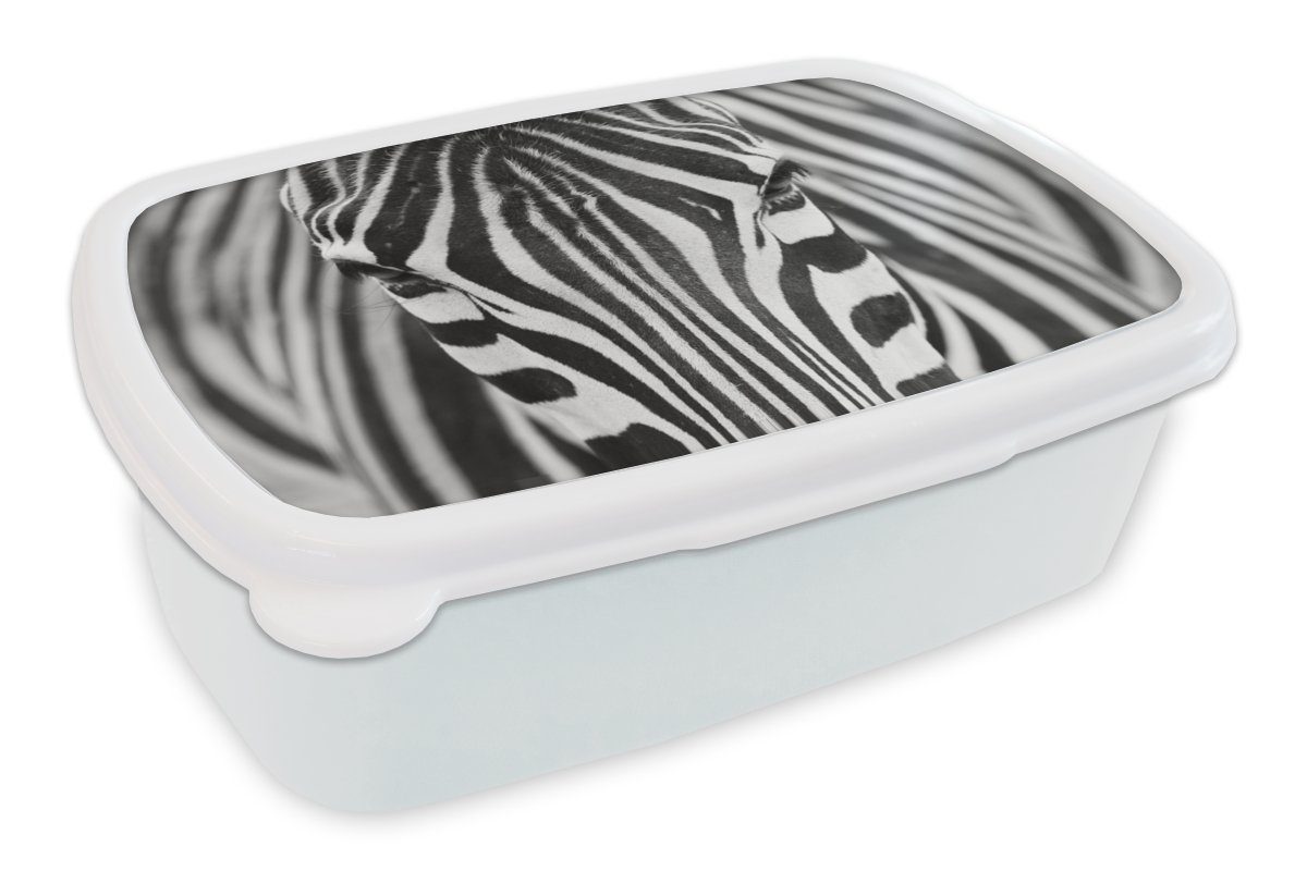 MuchoWow Lunchbox Zebra - Tiere - Schwarz und weiß - Porträt, Kunststoff, (2-tlg), Brotbox für Kinder und Erwachsene, Brotdose, für Jungs und Mädchen