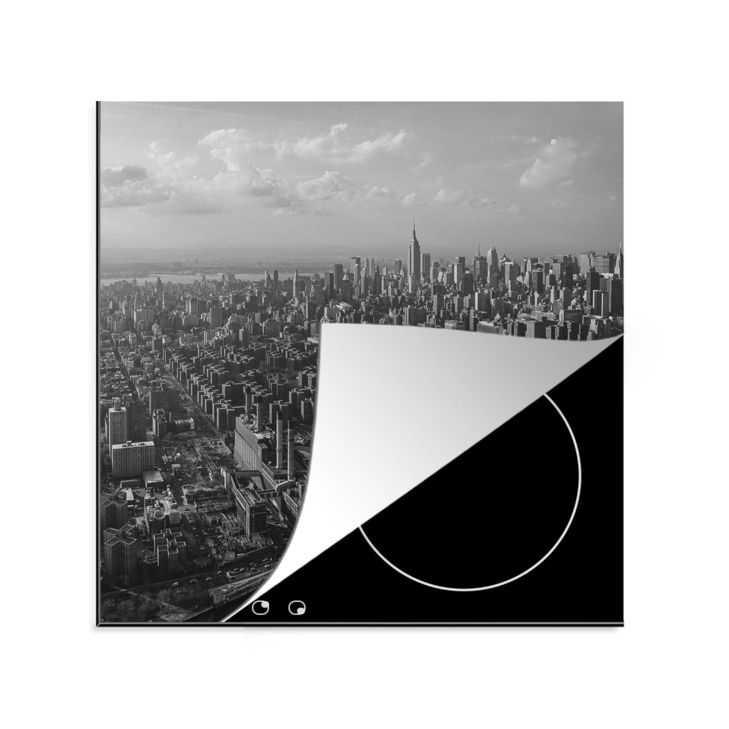 MuchoWow Herdblende-/Abdeckplatte Luftaufnahme von Manhattan, New York - schwarz und weiß, Vinyl, (1 tlg), 78x78 cm, Ceranfeldabdeckung, Arbeitsplatte für küche