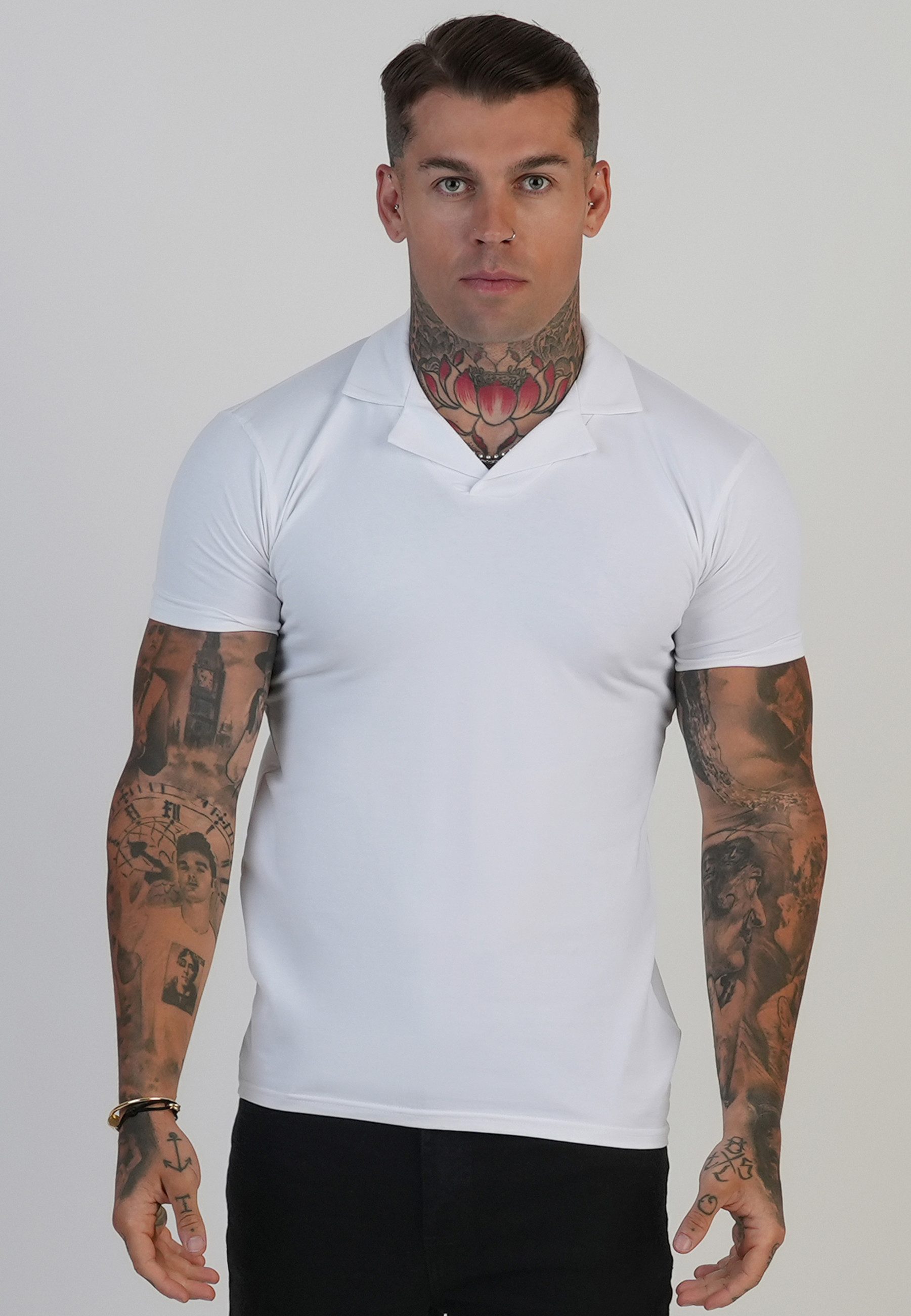 T-Shirt SikSilk Herren Weißes Revere-Polo