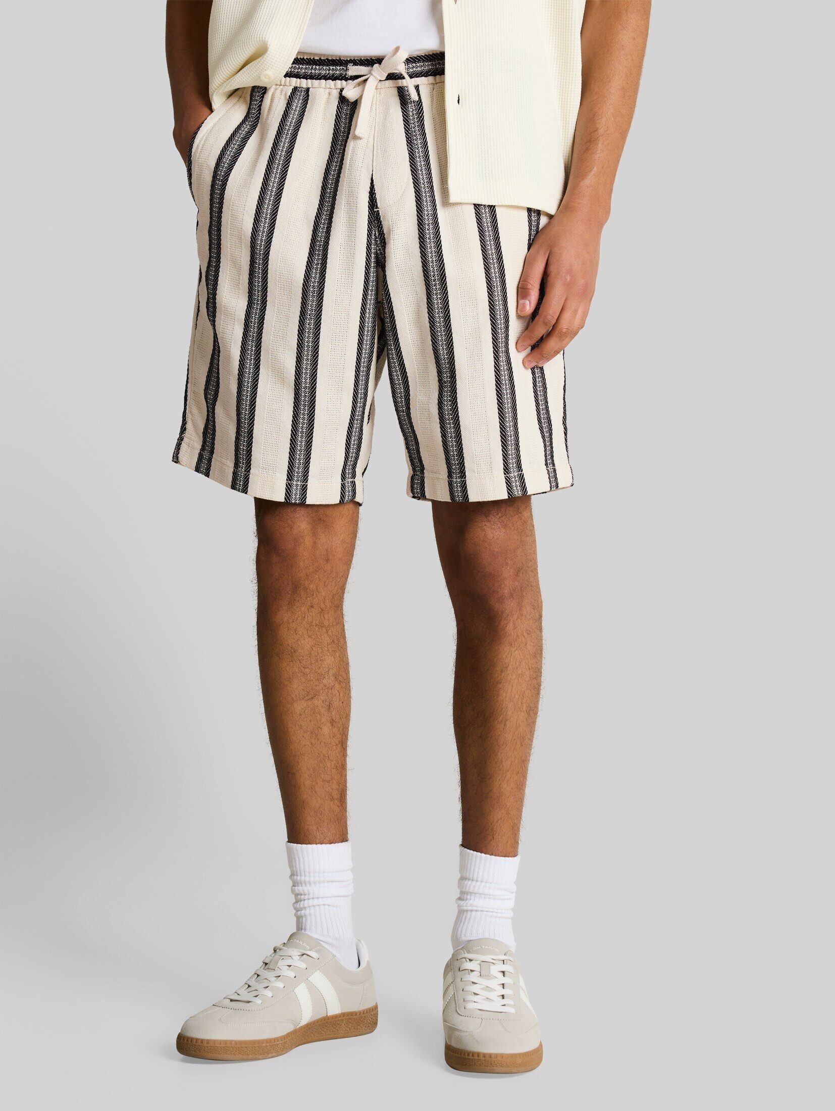TOM TAILOR Denim Shorts Hosen & Chino Relaxed Fit Shorts mit Streifenmuster
