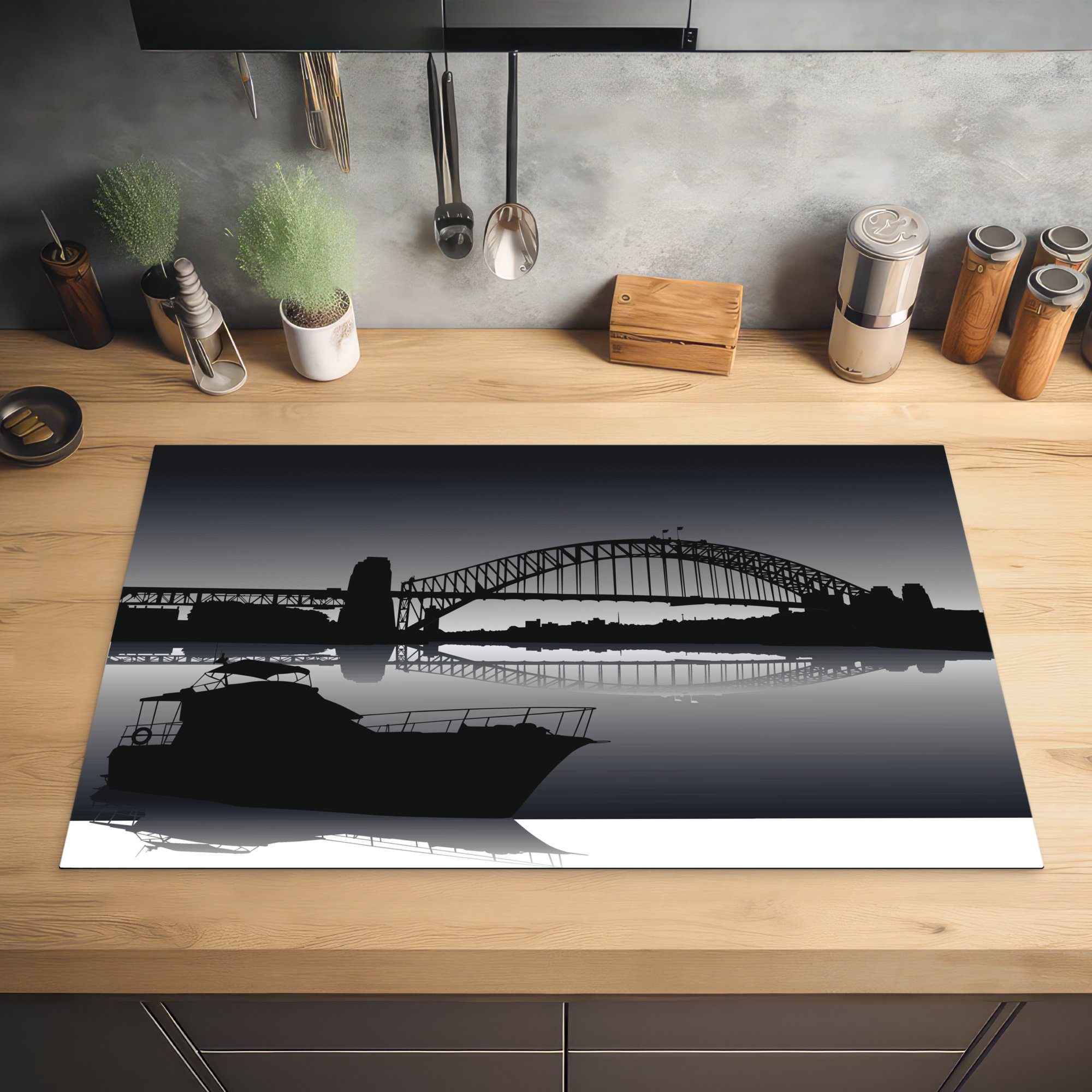 MuchoWow Herdblende-/Abdeckplatte Eine schwarz-weiße Illustration für 83x51 (1 Sydney Arbeitsplatte Vinyl, tlg), cm, Ceranfeldabdeckung, Bridge, der küche Harbour