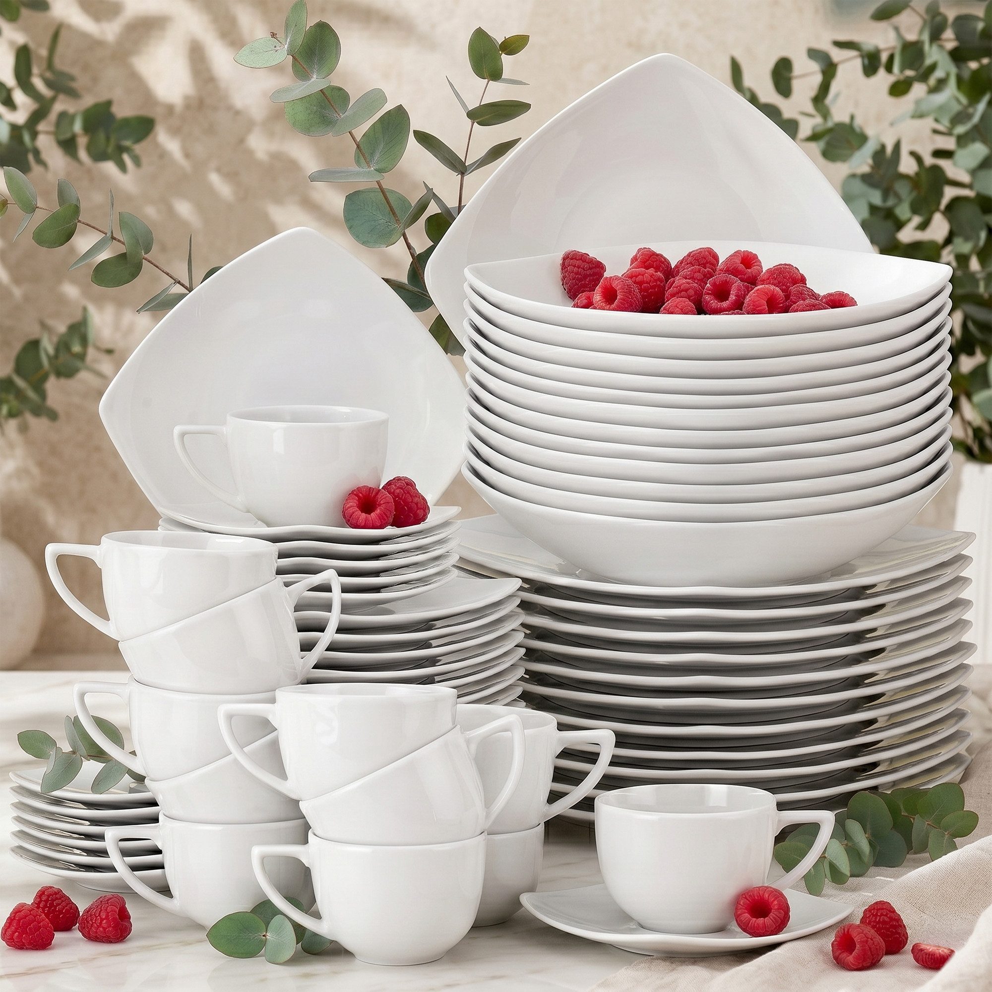KONSIMO® Kombiservice CARLINA Kaffeeservice Tafelservice (60-tlg), 12 Personen, Porzellan, Spulmachinen- und Mikrowellengeeignet, quadratisch