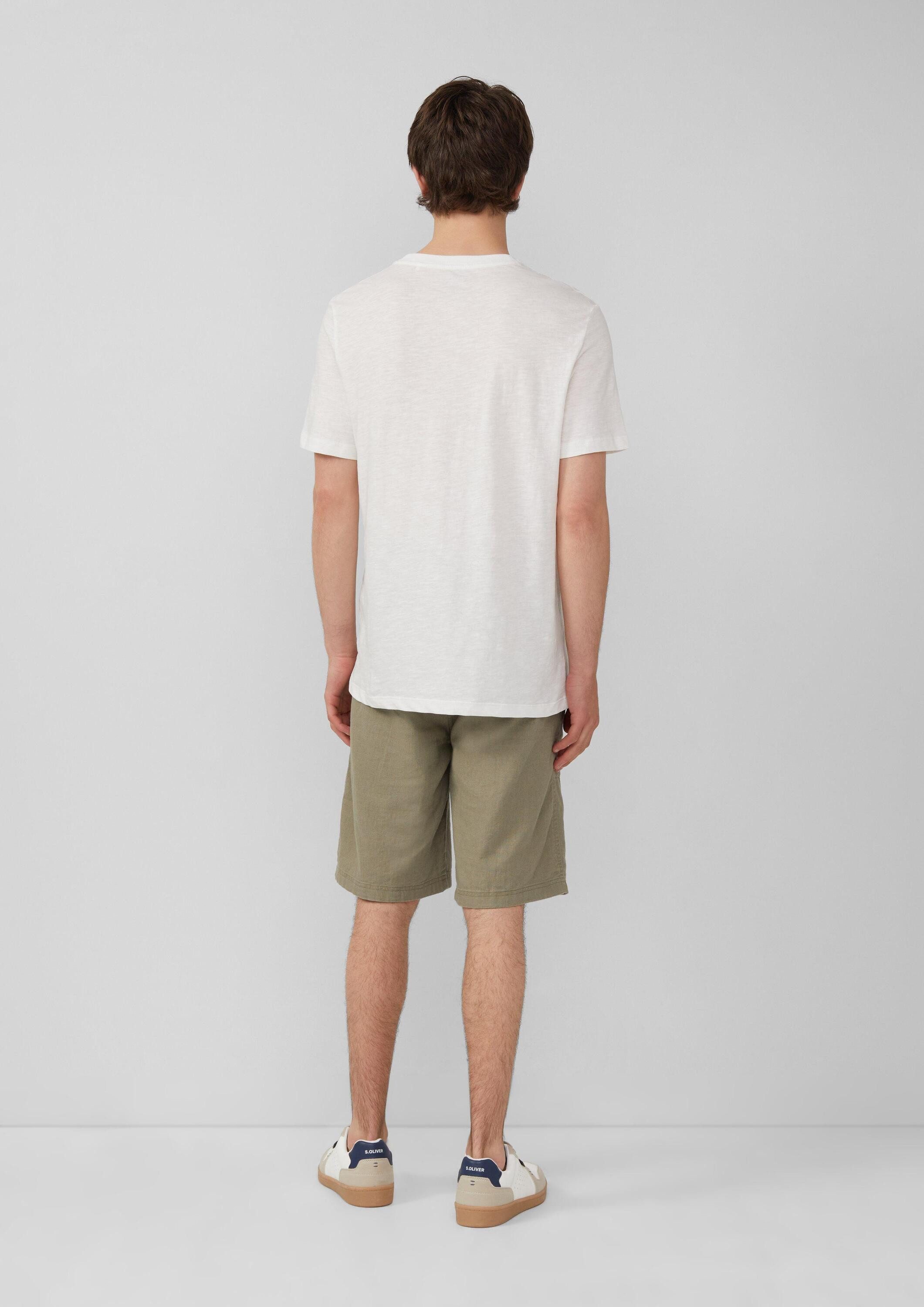 s.Oliver Kurzarmshirt T-Shirt Baumwoll-T-Shirt mit Frontprint und Flammgarnstruktur