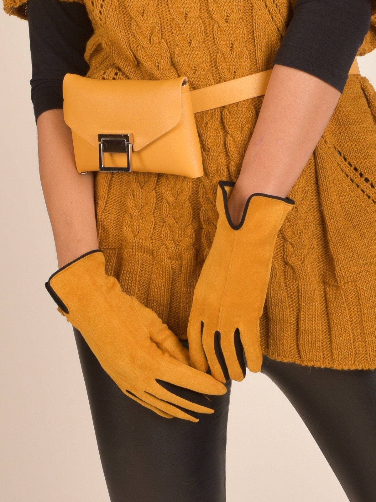 styleBREAKER Fleecehandschuhe Touchscreen Handschuhe Kontrast (1-St)