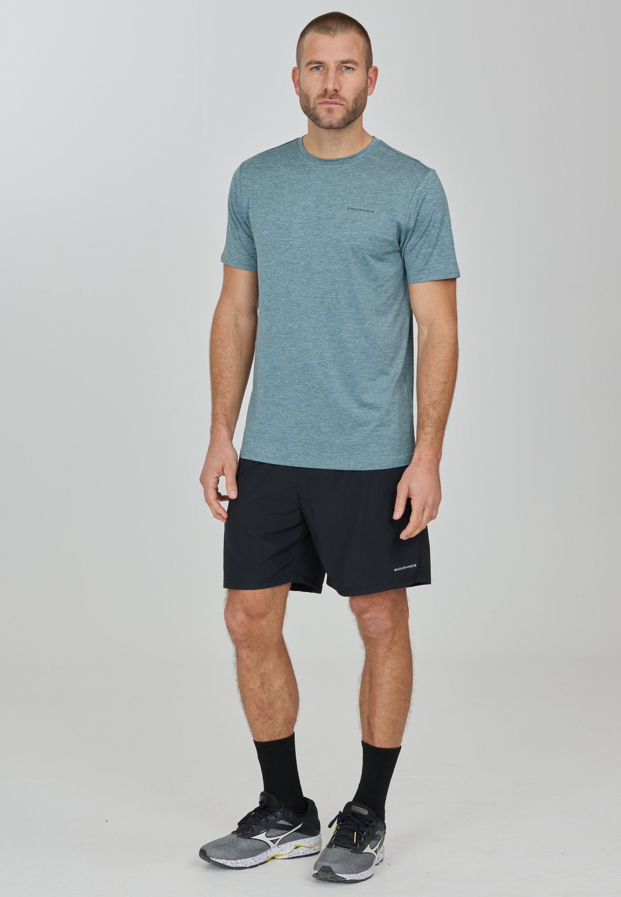 ENDURANCE Shorts Cobus Quick Dry-Technologie mit