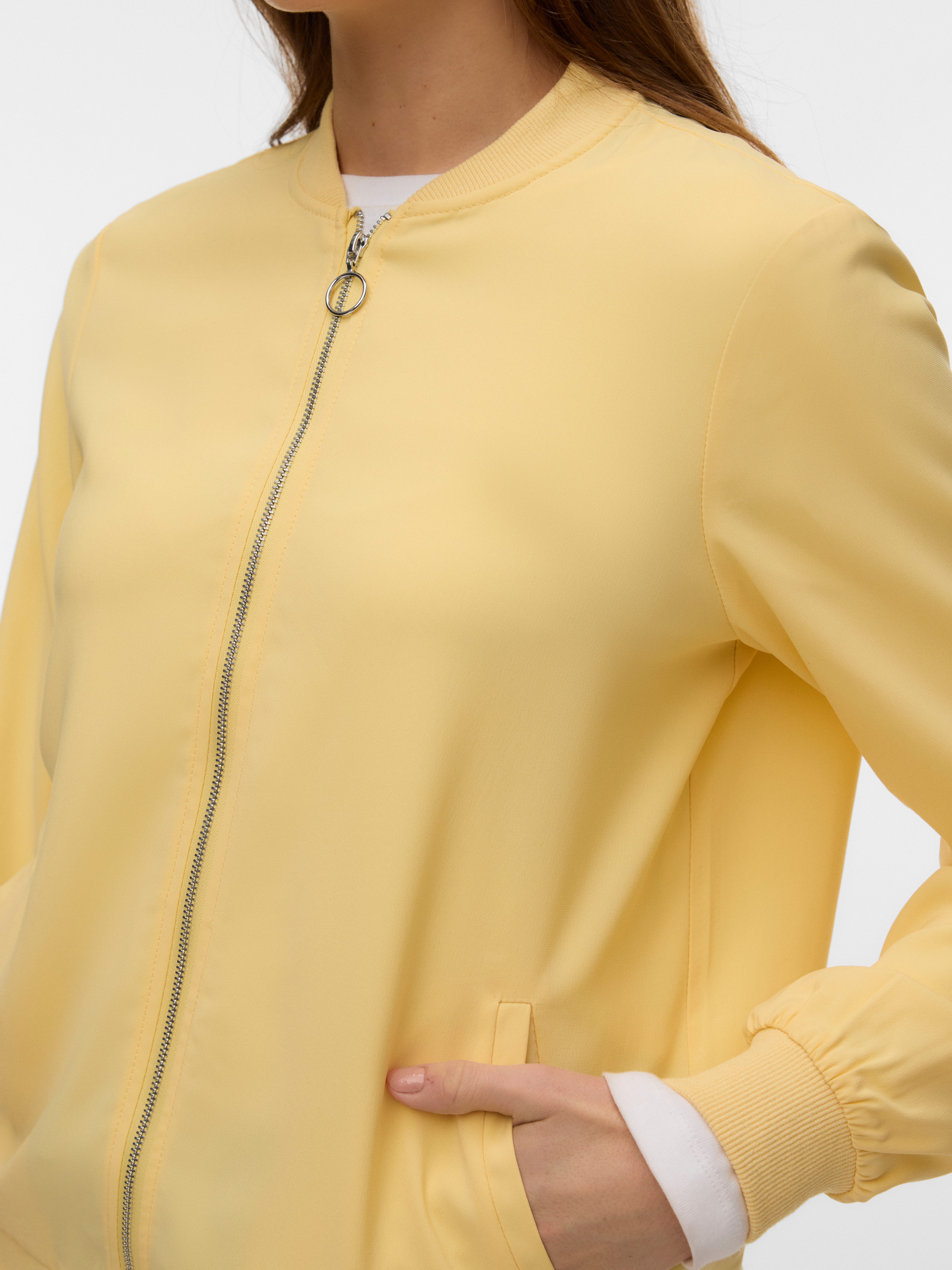 Vero Moda Bomberjacke VMCOCO L/S BOMBER NOOS in modisch kurzer Form, mit Stretch