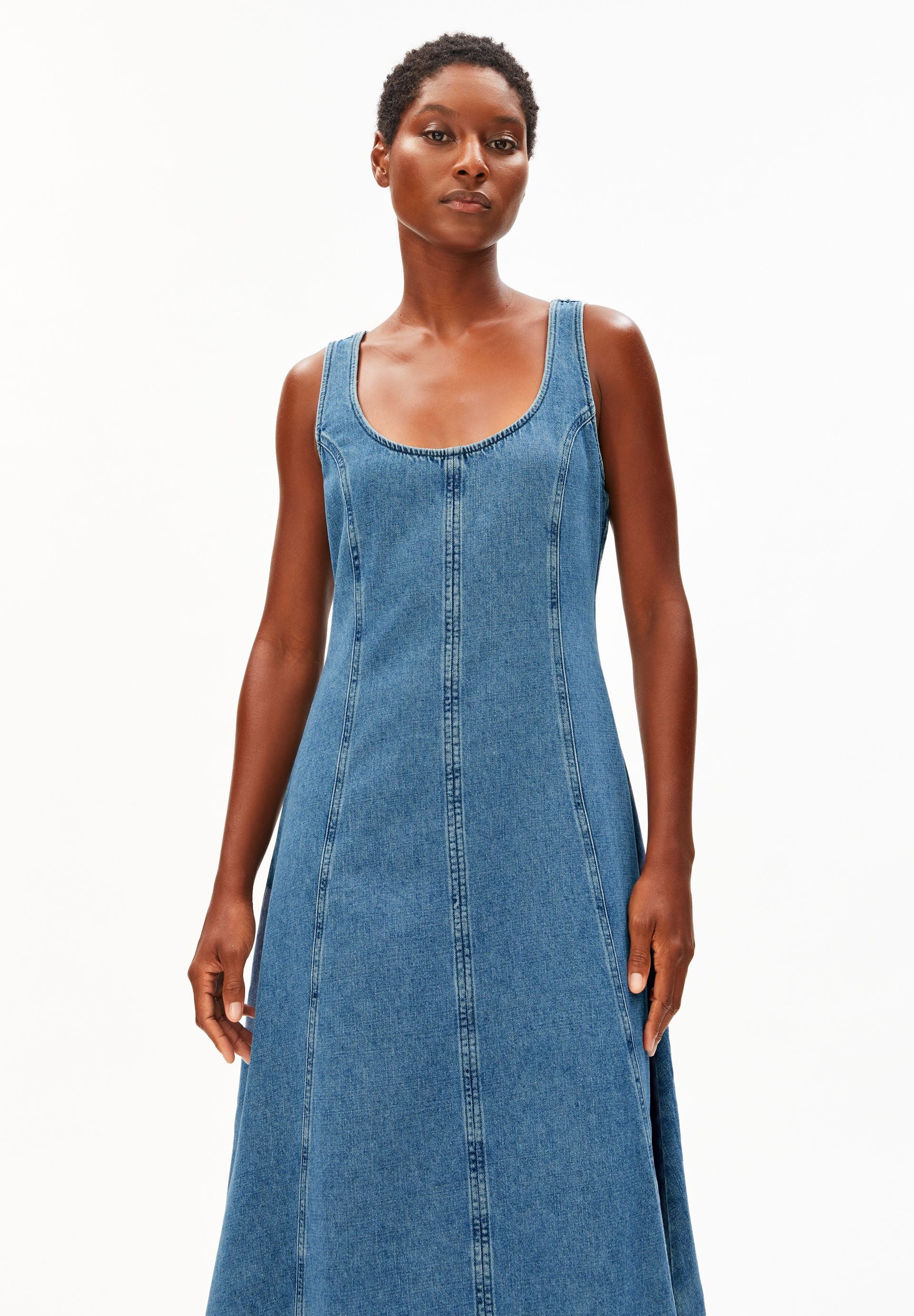 Armedangels Jeanskleid DENIM Bio-Baumwoll Mix Tiefer Rundhalsausschnitt günstig online kaufen