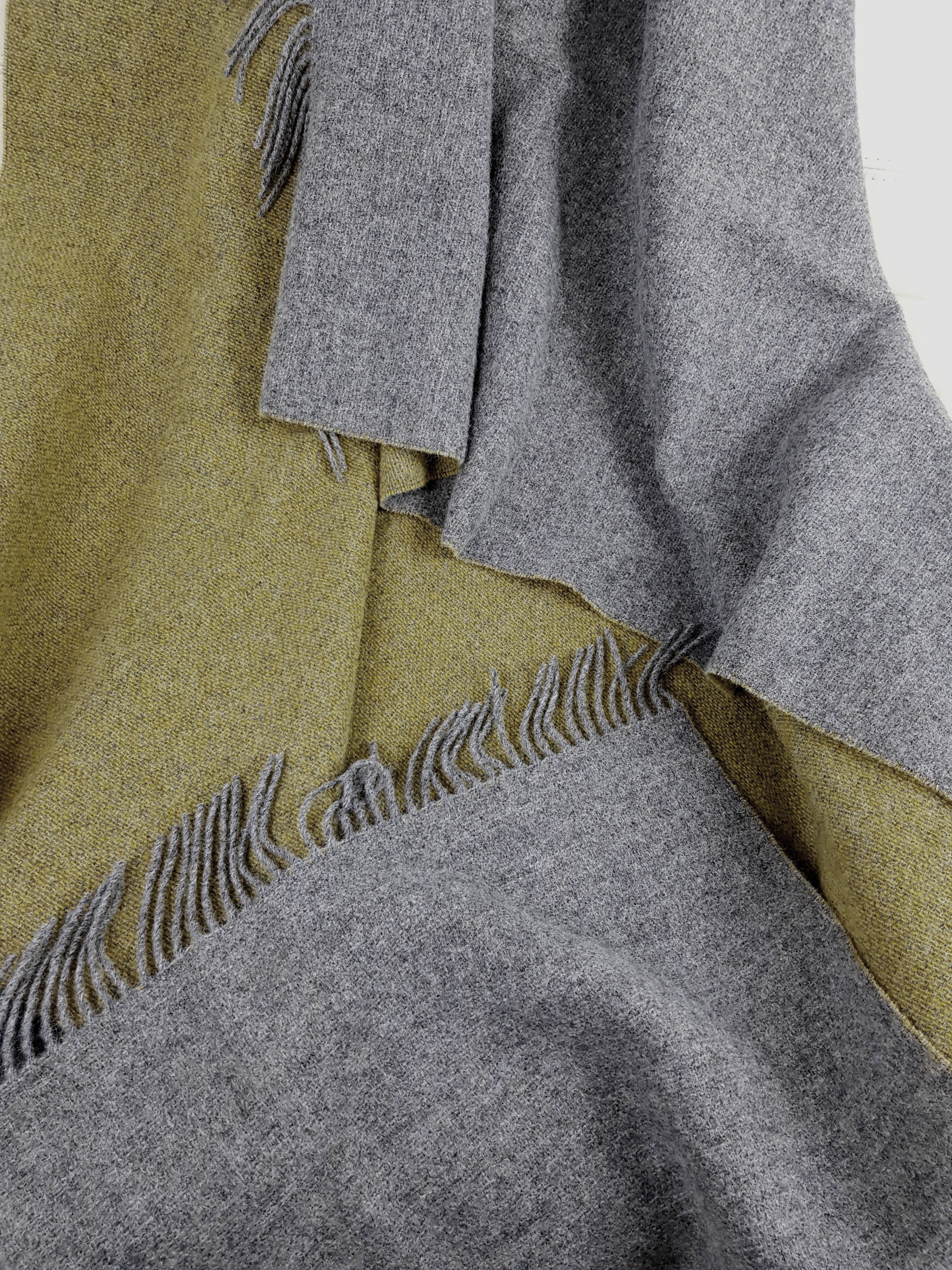 Wolldecke Wolldecke TIROL Grau-Gelb Schurwolle, aus STTS 100% (doubleface)