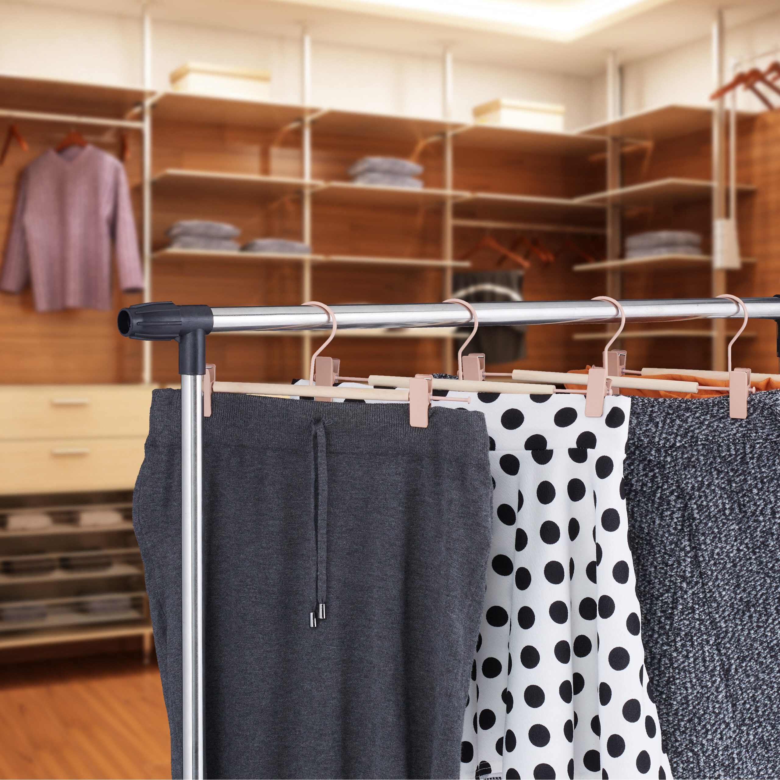 relaxdays Kleiderbügel 10er Set Hosenbügel rosa günstig online kaufen