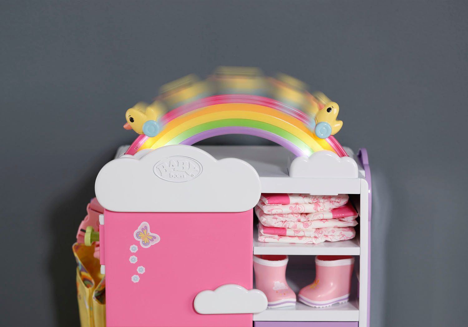 Baby Born Puppenkleiderschrank Regenbogen, mit Licht- und Soundeffekt – Bild 4 von 5
