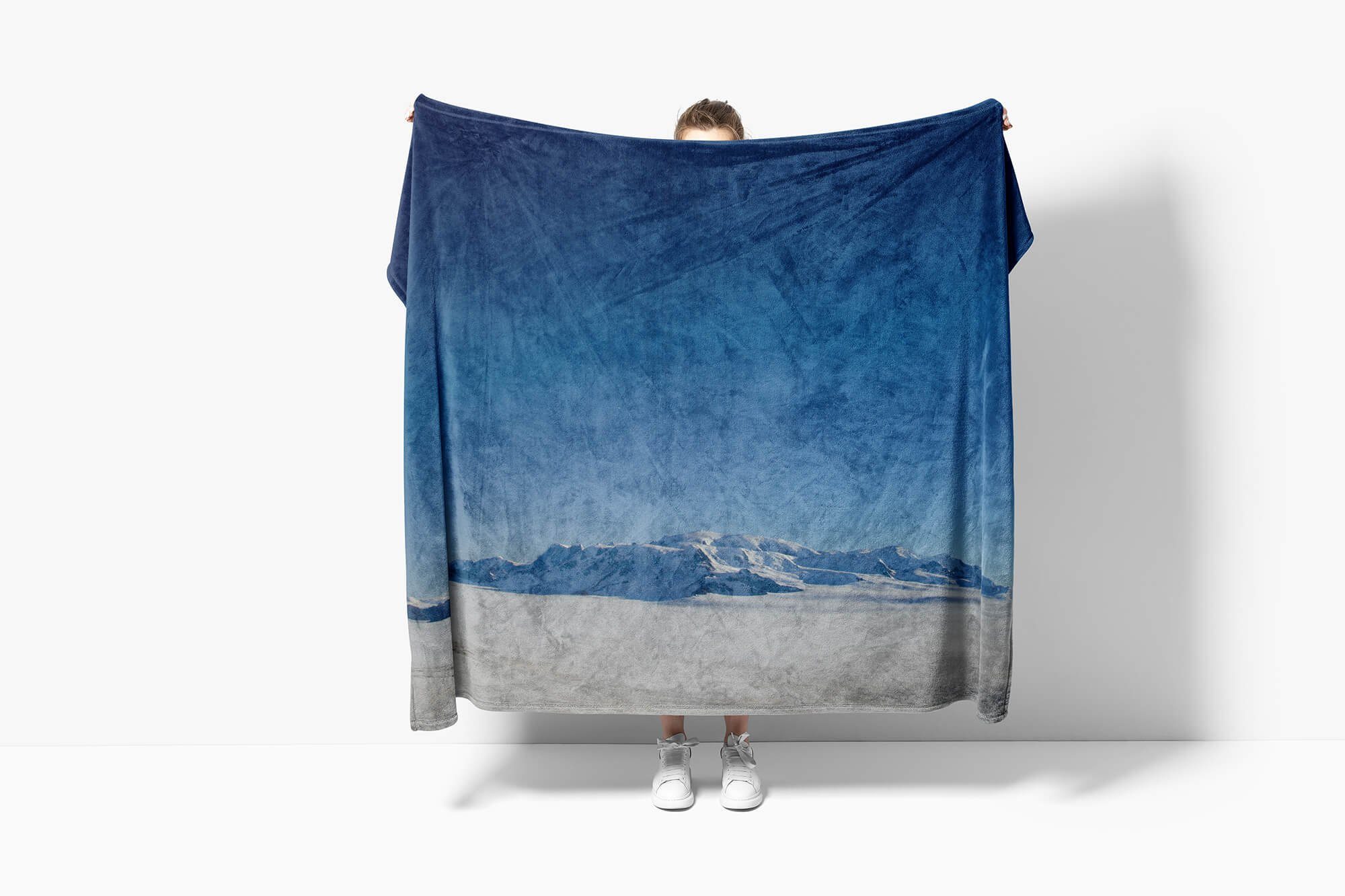 Berge (1-St), Kuscheldecke Handtuch Schnee Strandhandtuch Art Baumwolle-Polyester-Mix Nordpol, Handtuch Saunatuch Sinus Fotomotiv mit Handtücher