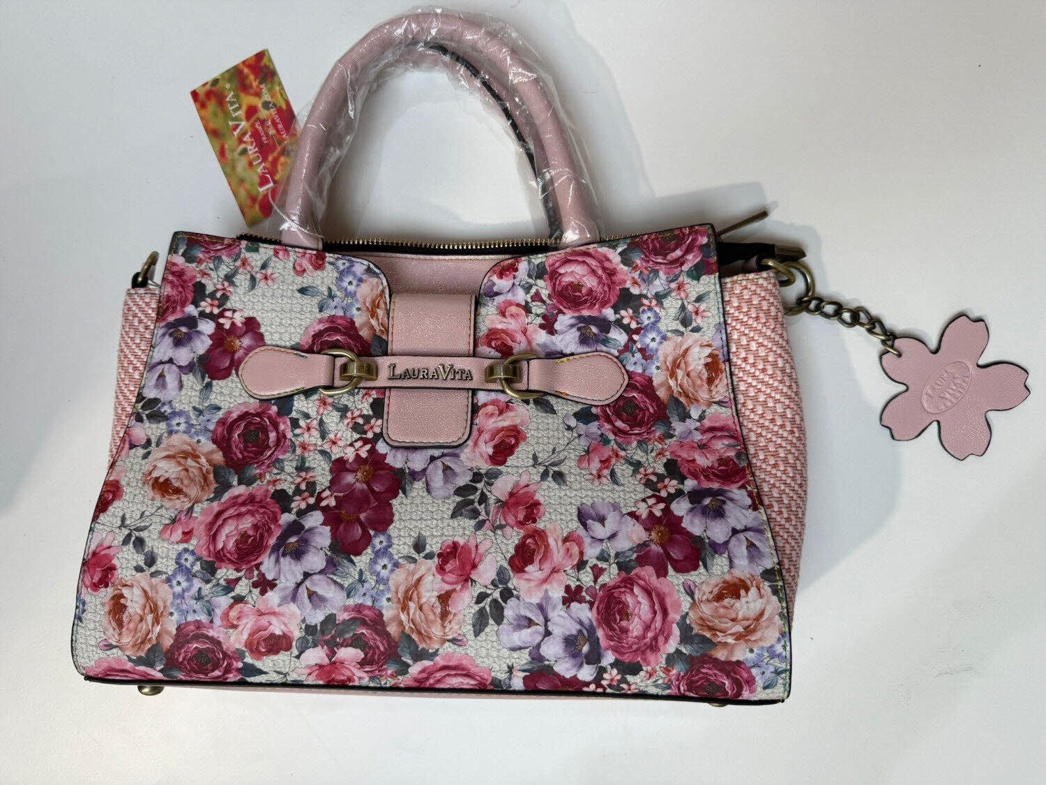 LAURA VITA Handtasche Ayna 02