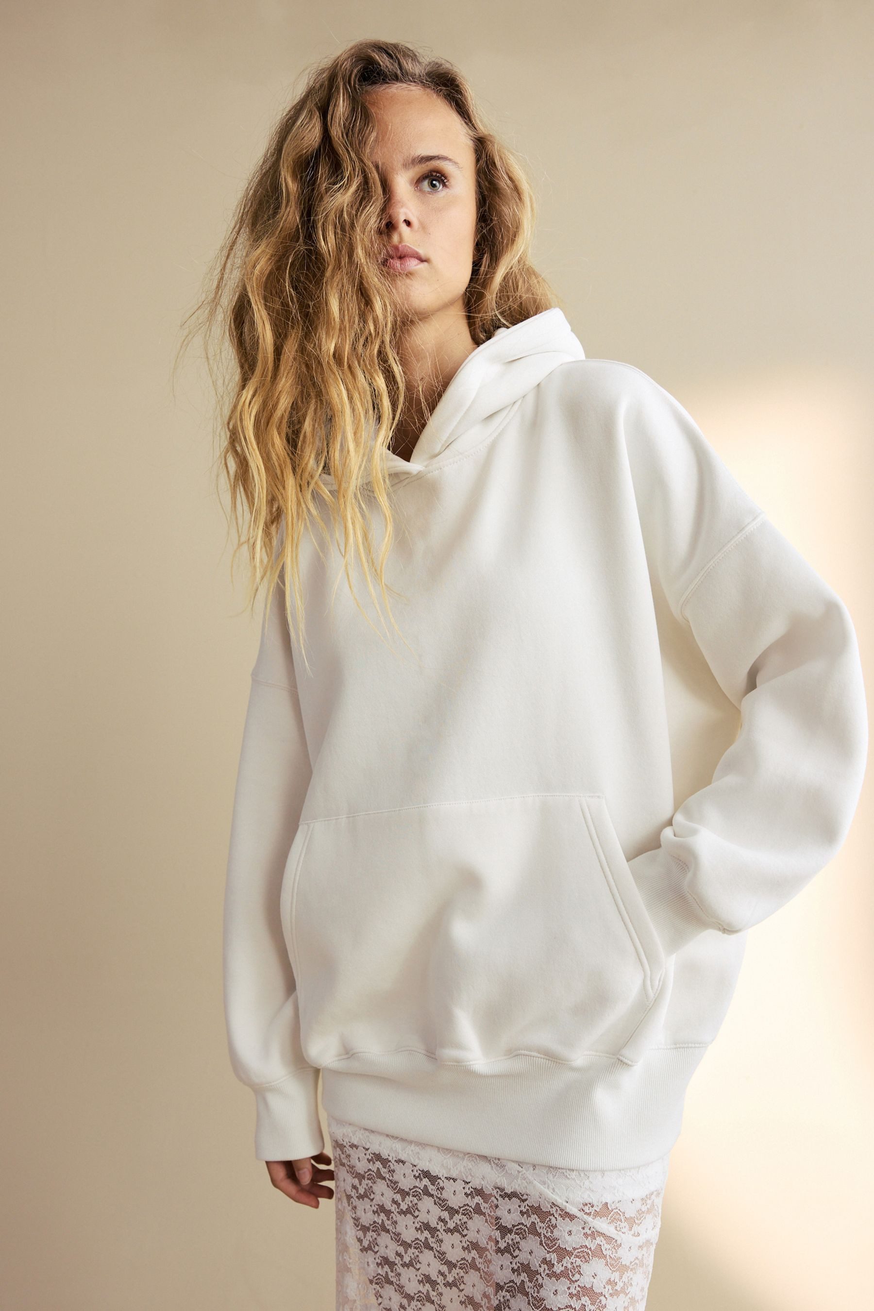 Next Kapuzensweatshirt Längeres, weiches Relaxed Fit günstig online kaufen