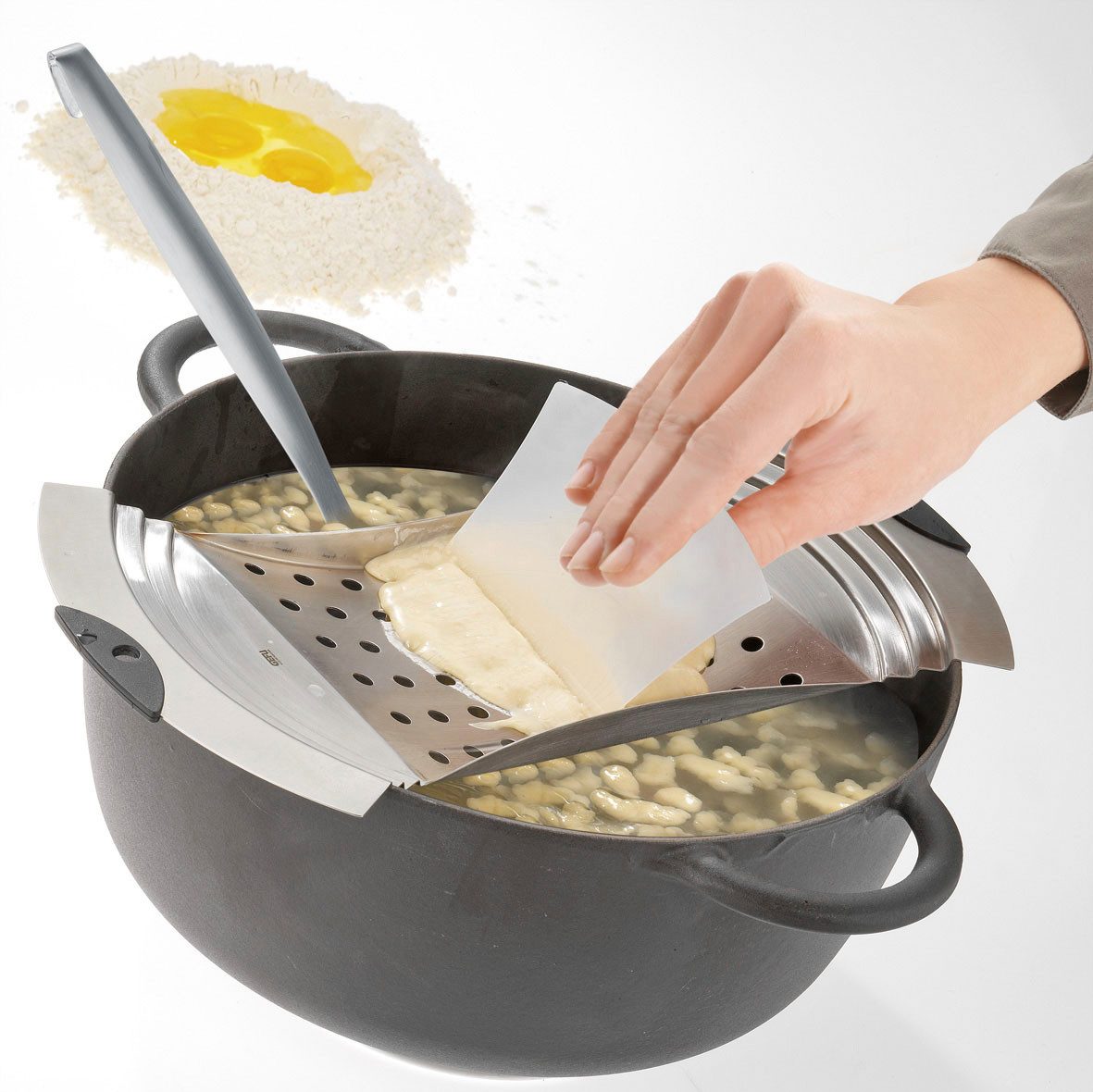 GEFU Spätzlereibe ERGO, Edelstahl 18/10, Kunststoff, (Set, Spätzlereibe,Teigschaber), für verschiedene Topfgrößen