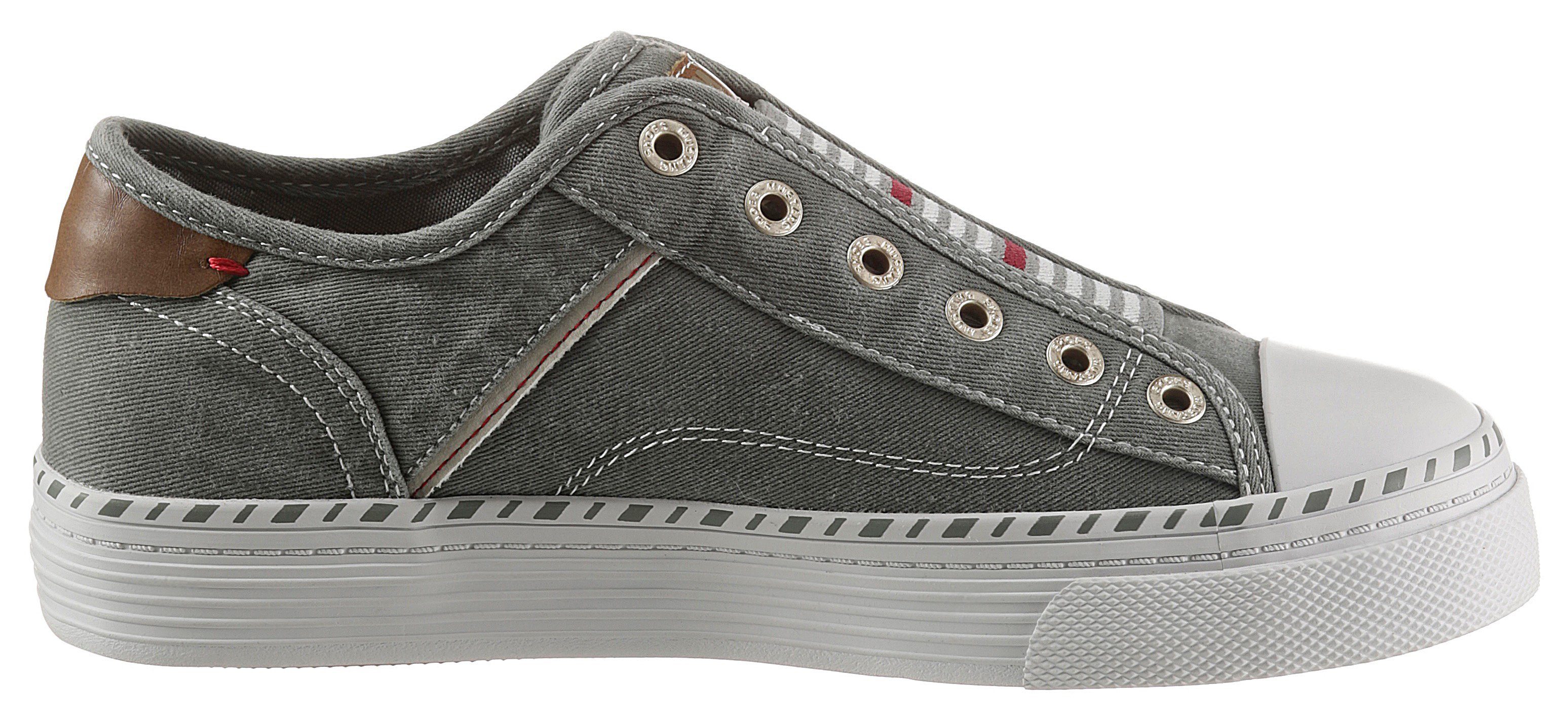 Mustang Shoes Schlupfschuh, Freizeitschuh, Slip-On Sneaker Slipper, Schlupfschuh, Freizeitschuh mit praktischem Gummizug