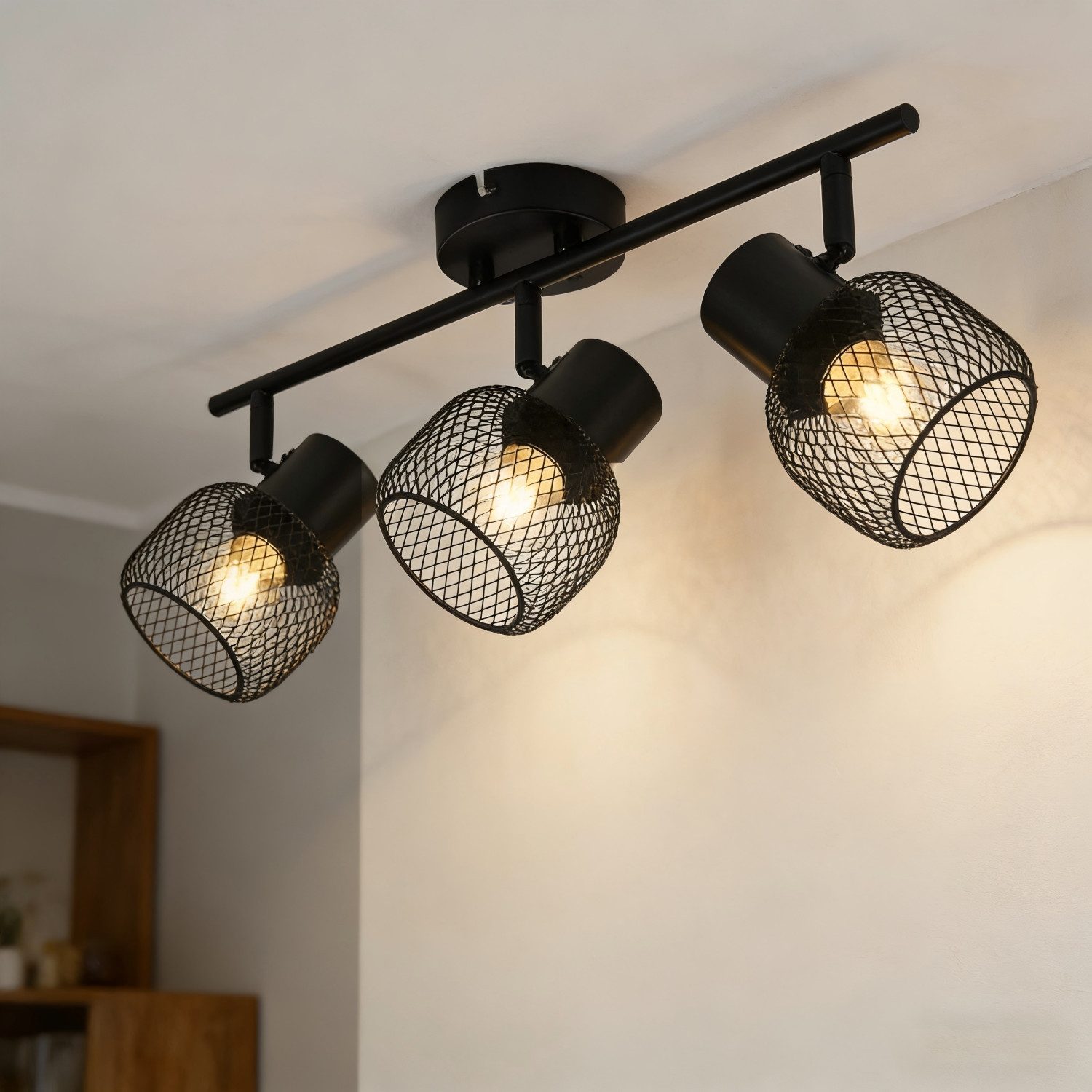 ZMH LED Deckenleuchte Whozimmer 3 Flammig Vintage Deckenstrahler Schwarz E27 Max.25W Flur, Hochwertiger Decke, ohne Leuchtmittel, Anwendbare Standard E27 Leuchtmittel, 330°nach links und rechts und 90° nach oben und unten