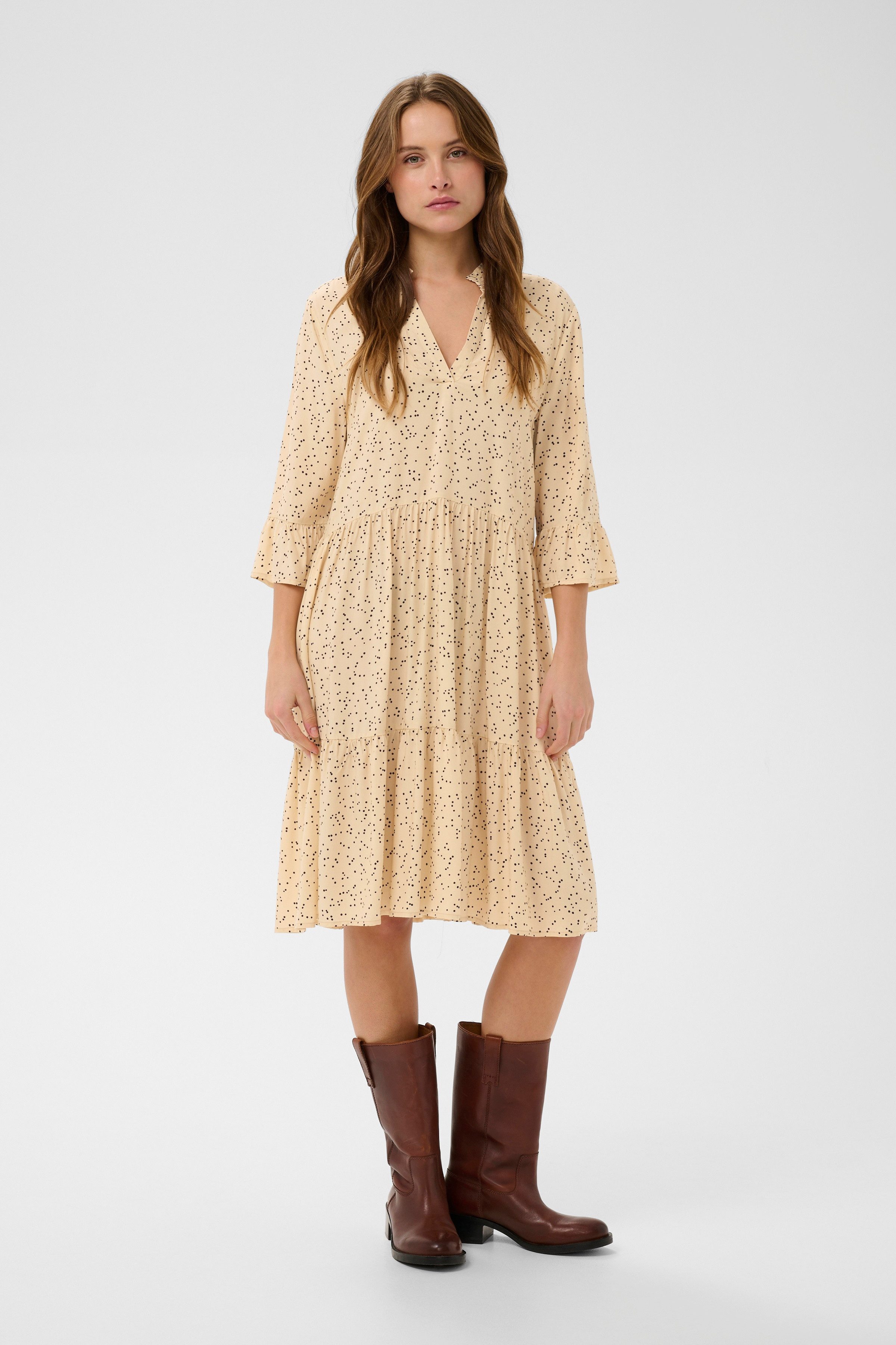 Saint Tropez Blusenkleid EdaSZ Dress Sommerkleid, Tunikakleid mit Volant und 3/4 Ärmel – Bild 4 von 5