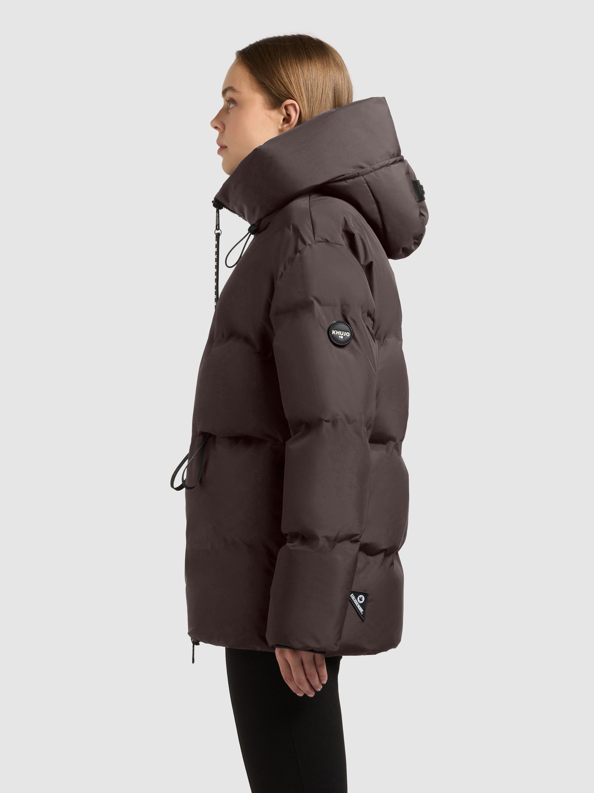 khujo Steppjacke ELLIS2 aus Polyester und Nylon, hüftlange Passform, mit 2-Wege-Reißverschluss