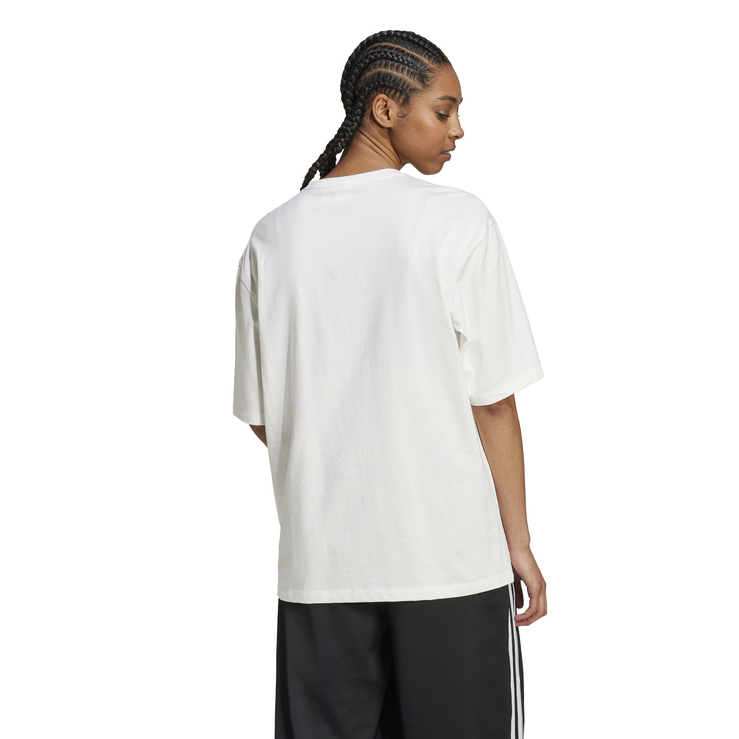 adidas Originals T-Shirt ESS BOYFR TEE sportlicher Stil, Kurzarm, aus Baumwolljersey